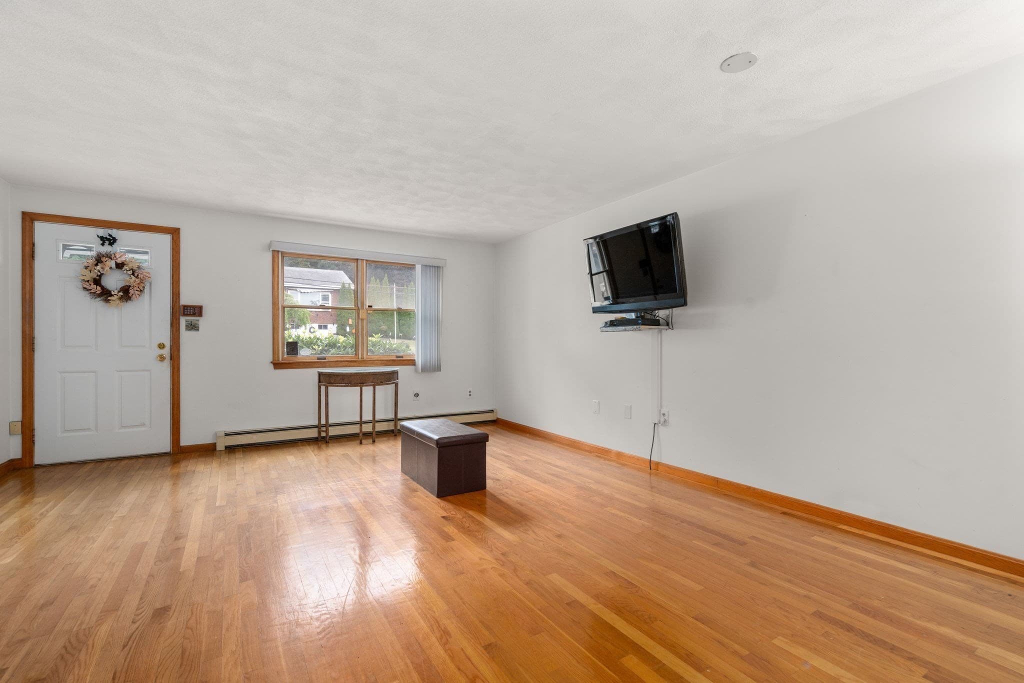 Condominium at 57 Prescott Ave # 57, Chelsea MA 02150, Chelsea, photo 6 of 28