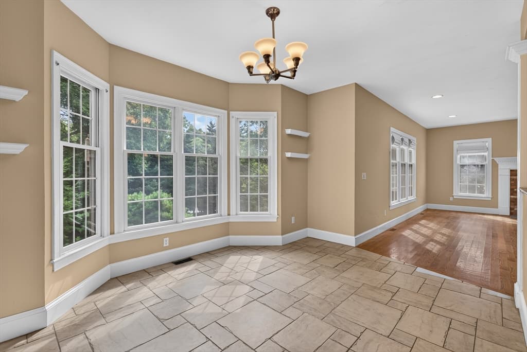 Single Family Residence at 142 Holman St, Shrewsbury MA 01545, Shrewsbury, photo 16 of 42