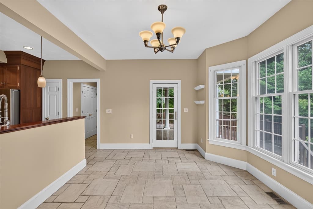 Single Family Residence at 142 Holman St, Shrewsbury MA 01545, Shrewsbury, photo 15 of 42