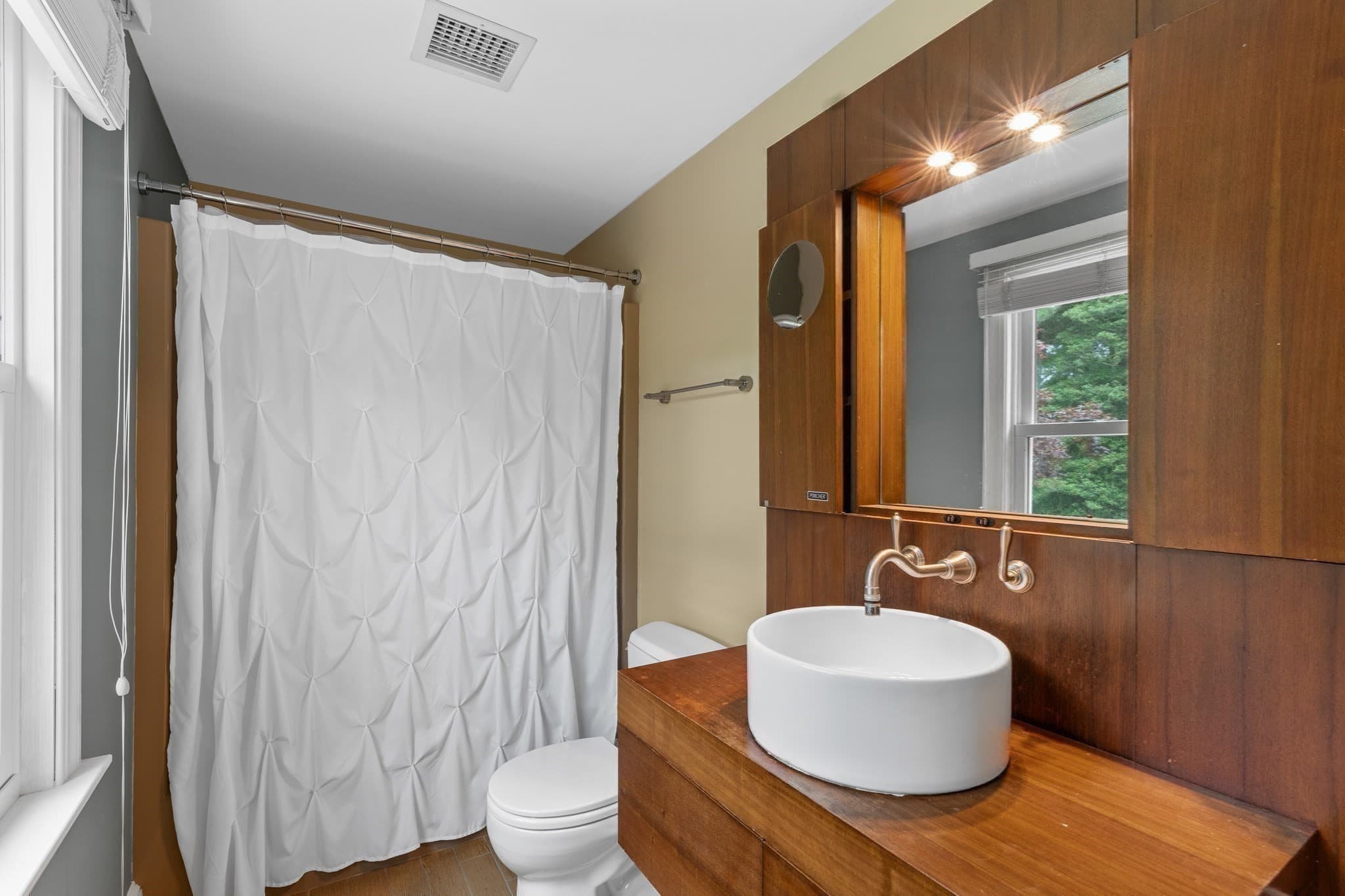 Single Family Residence at 18 Indian Cove Rd, Marion MA 02738, Marion, photo 26 of 42