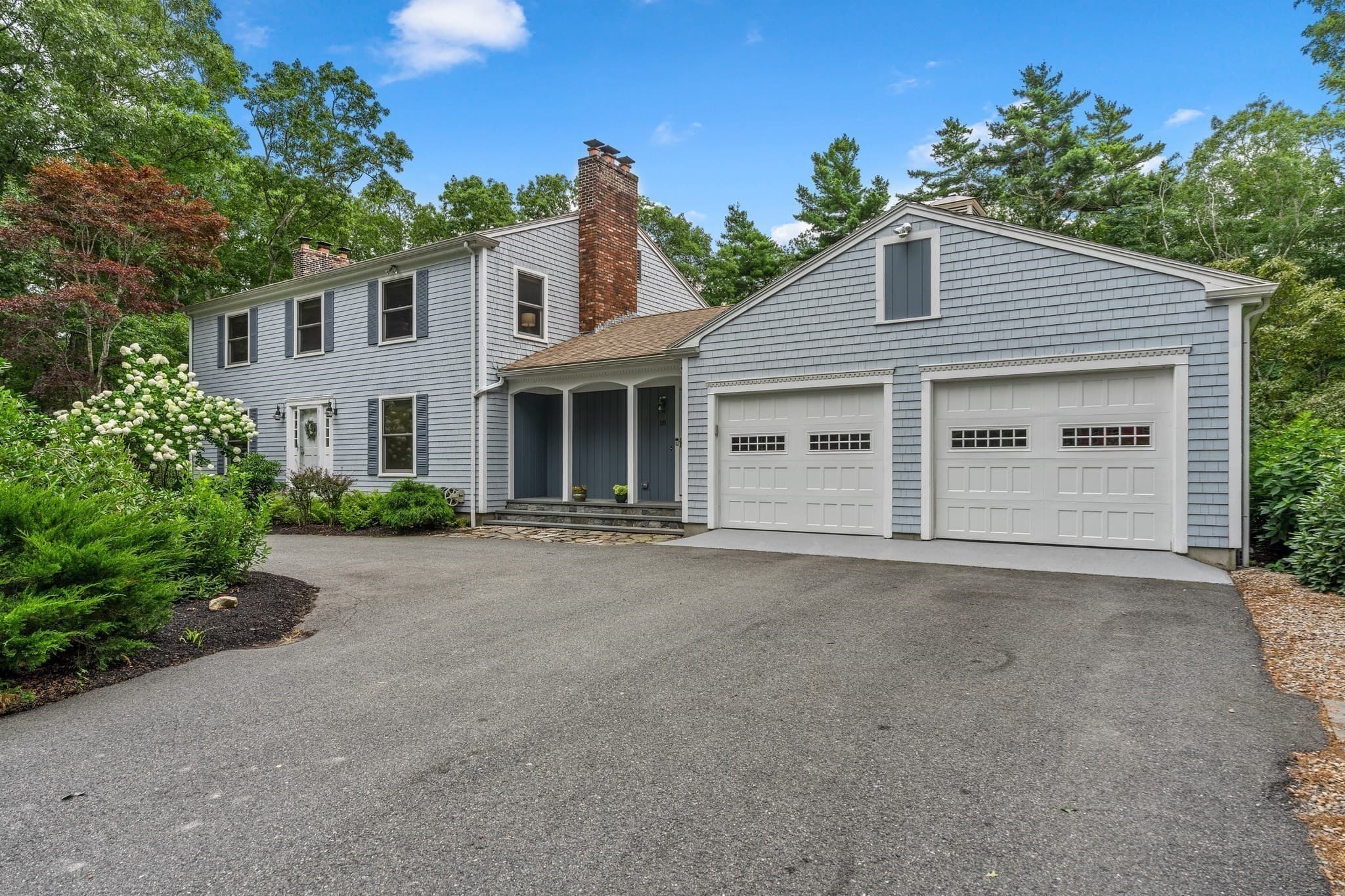 Single Family Residence at 18 Indian Cove Rd, Marion MA 02738, Marion, photo 3 of 42