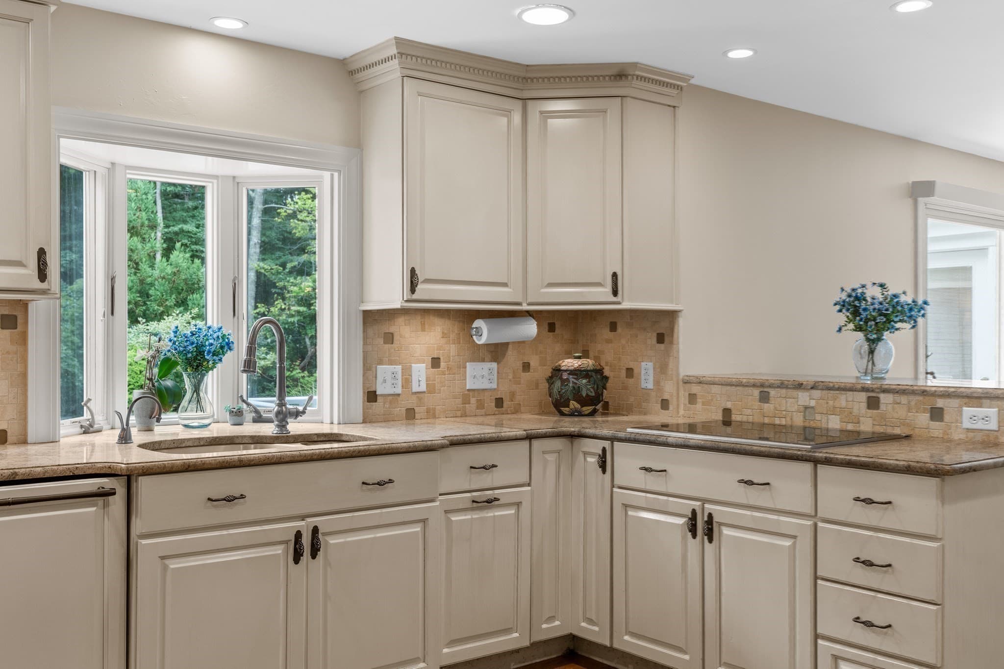 Single Family Residence at 18 Indian Cove Rd, Marion MA 02738, Marion, photo 14 of 42
