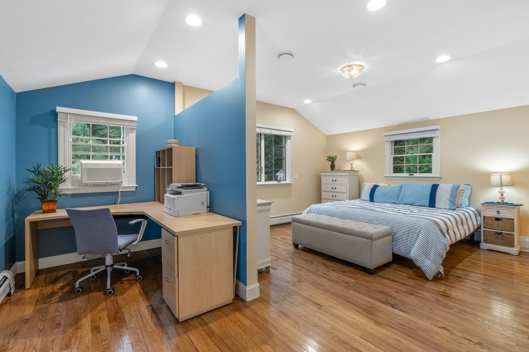 Single Family Residence at 18 Indian Cove Rd, Marion MA 02738, Marion, photo 11 of 42