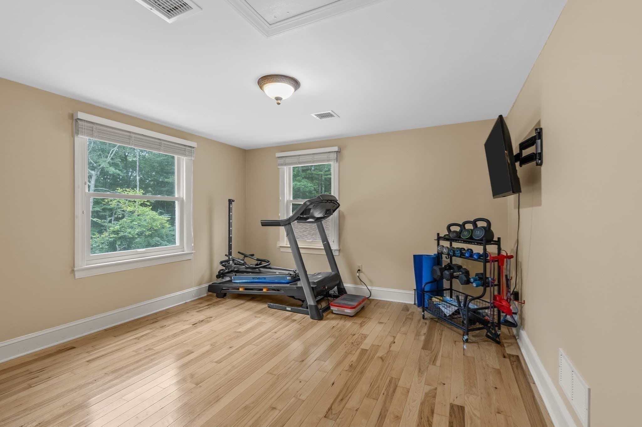 Single Family Residence at 18 Indian Cove Rd, Marion MA 02738, Marion, photo 31 of 42