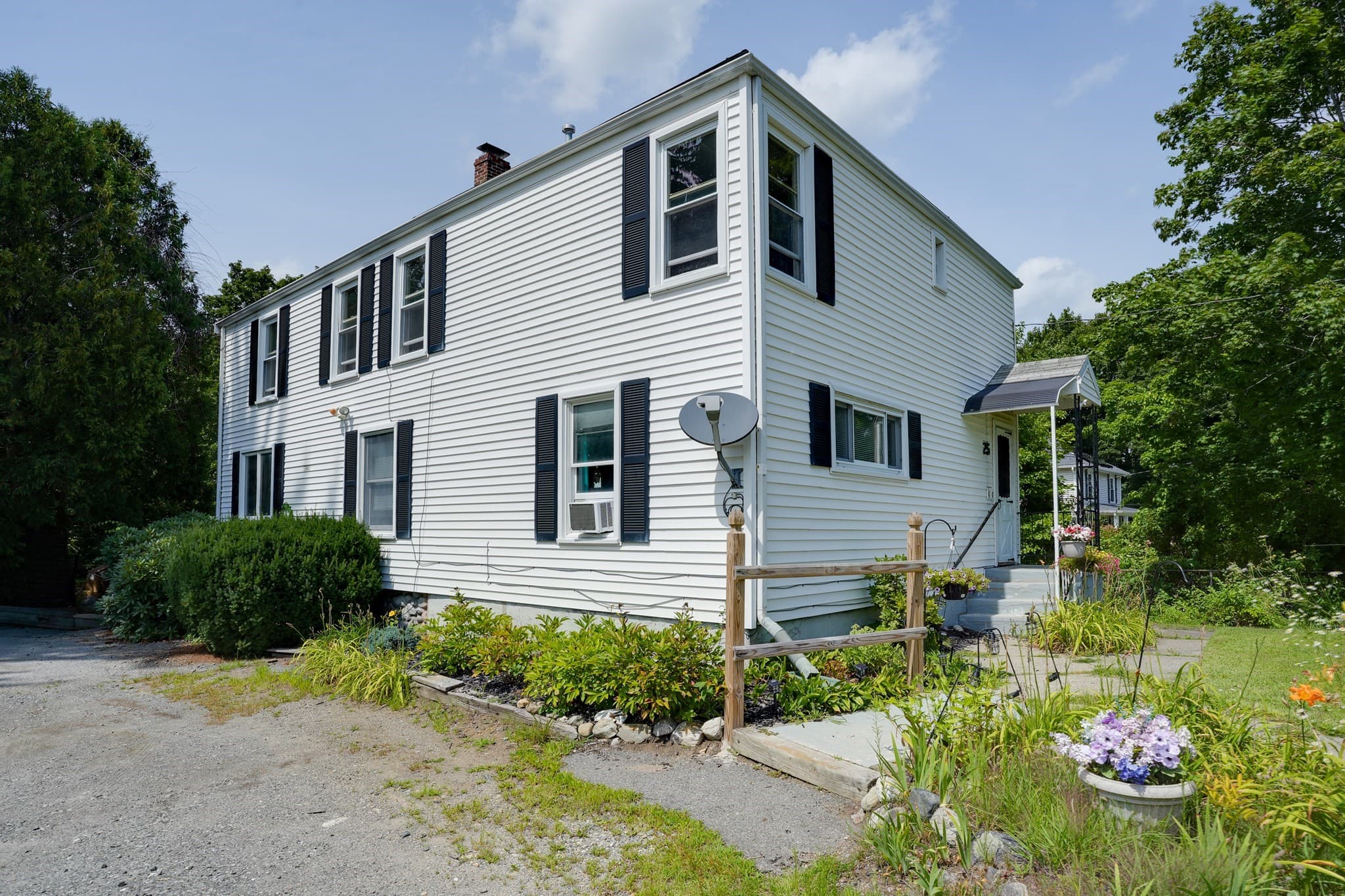 2 Family - 2 Units Up/Down at 25 E Main St, Northborough MA 01532, photo 2 of 17
