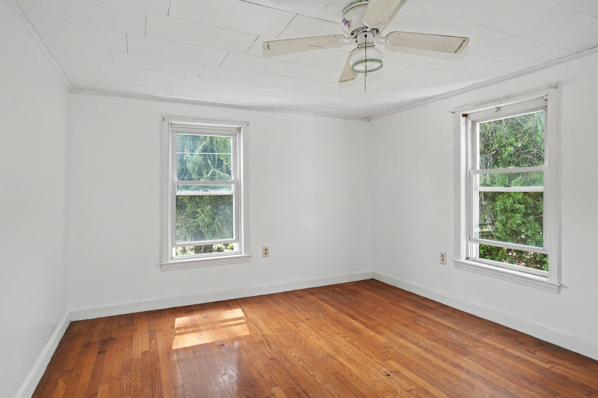 2 Family - 2 Units Up/Down at 25 E Main St, Northborough MA 01532, photo 15 of 17