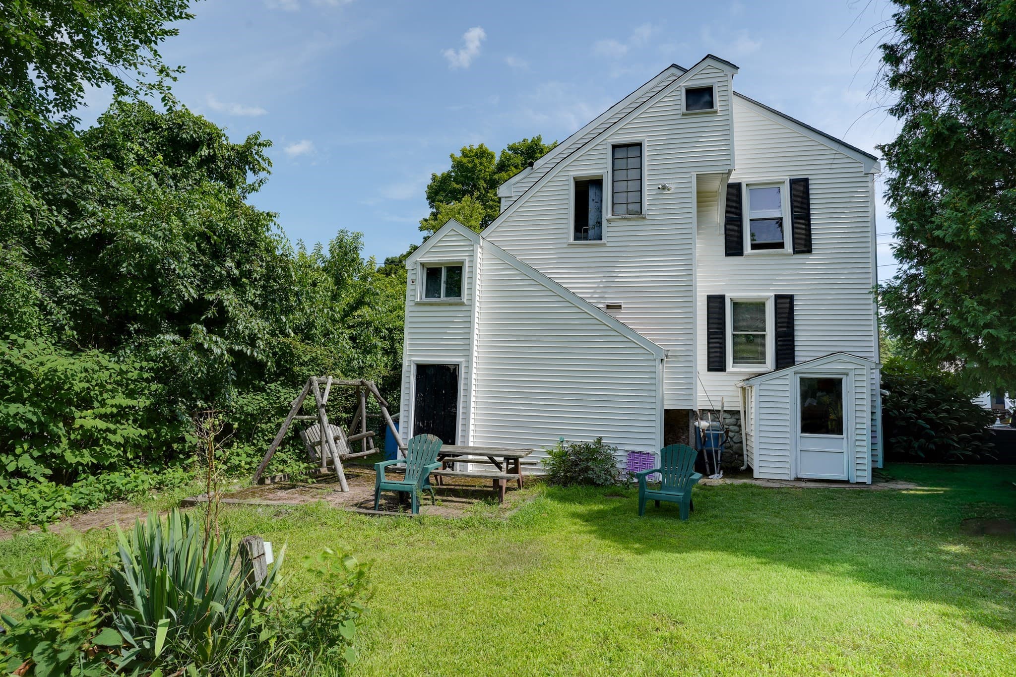 2 Family - 2 Units Up/Down at 25 E Main St, Northborough MA 01532, photo 4 of 17