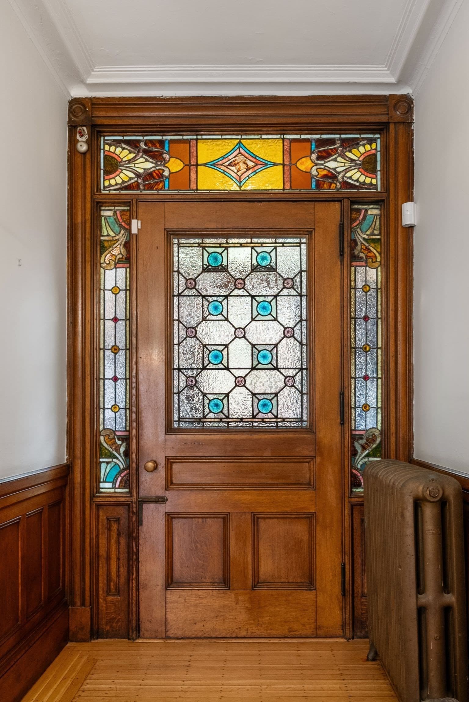 Single Family Residence at 23 Cumberland St, Boston MA 02115, photo 6 of 40
