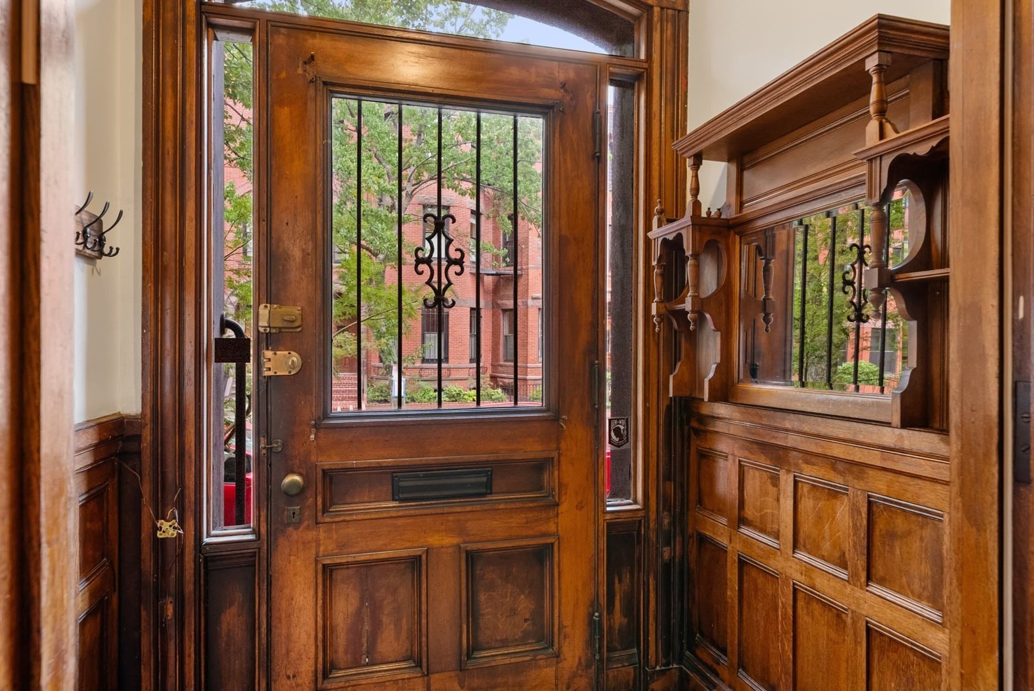 Single Family Residence at 23 Cumberland St, Boston MA 02115, photo 7 of 40