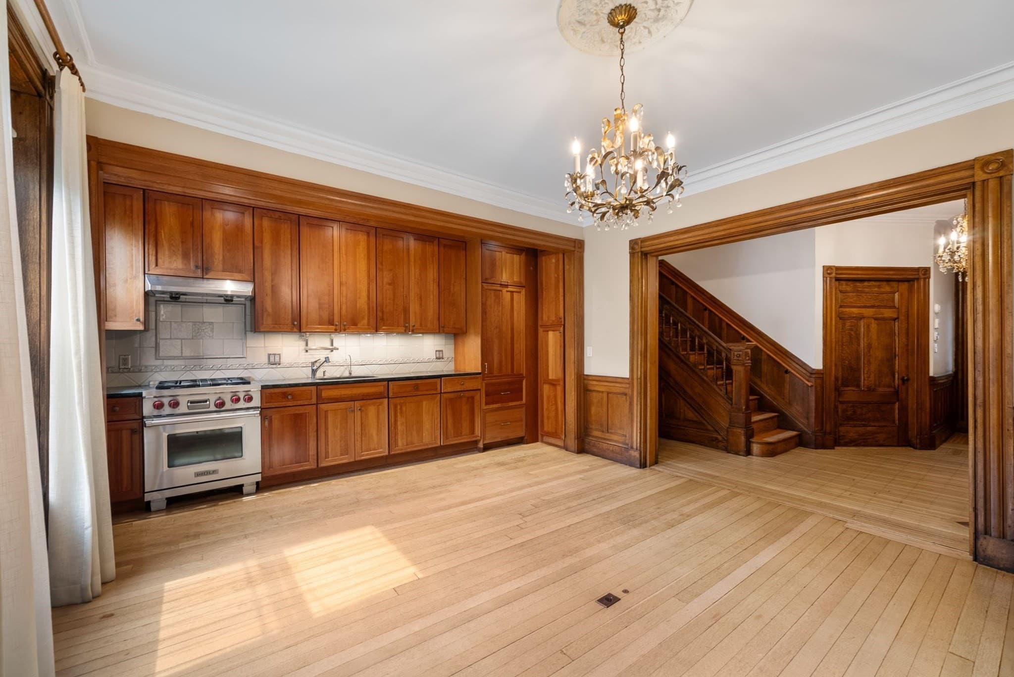 Single Family Residence at 23 Cumberland St, Boston MA 02115, photo 5 of 40