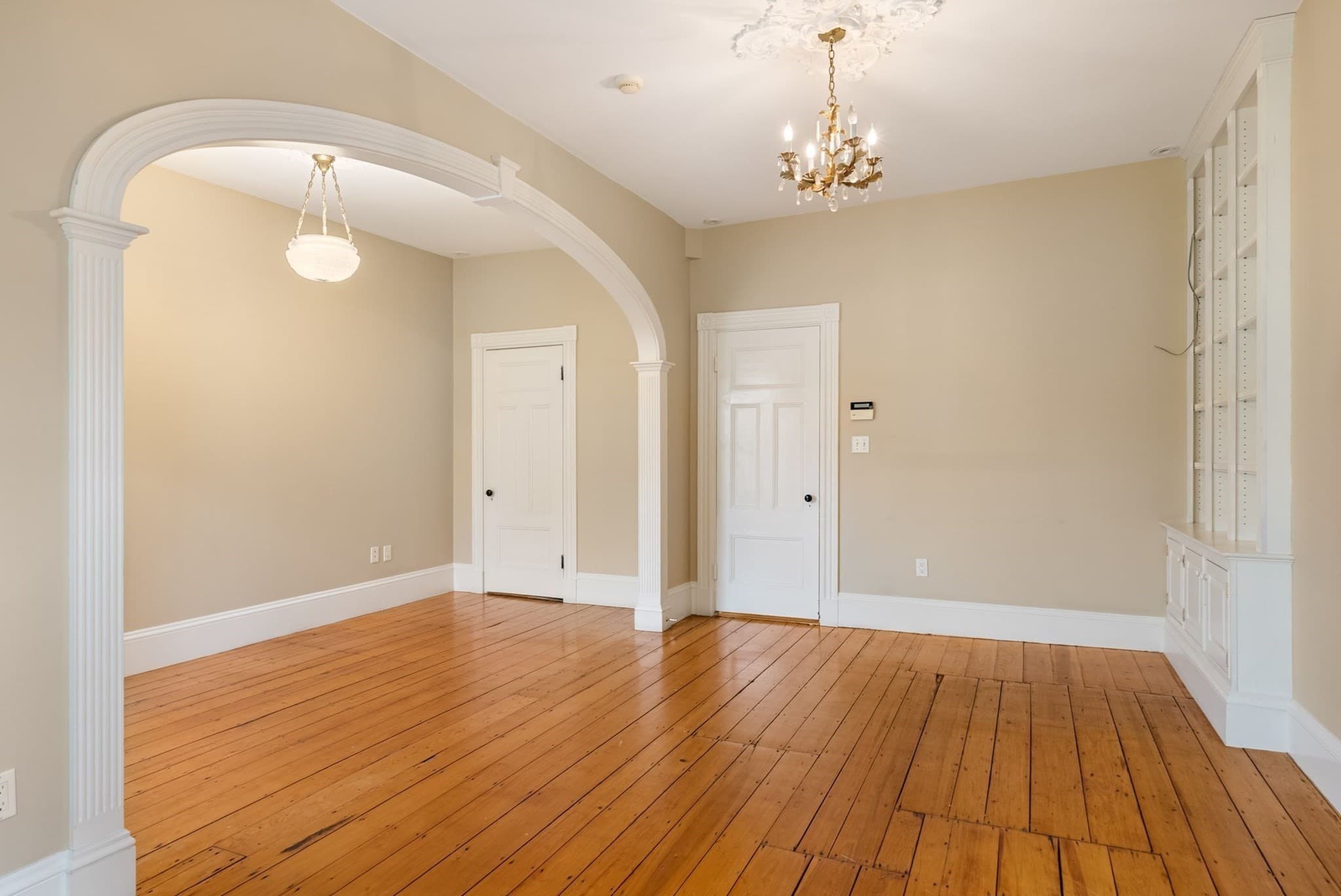 Single Family Residence at 23 Cumberland St, Boston MA 02115, photo 20 of 40