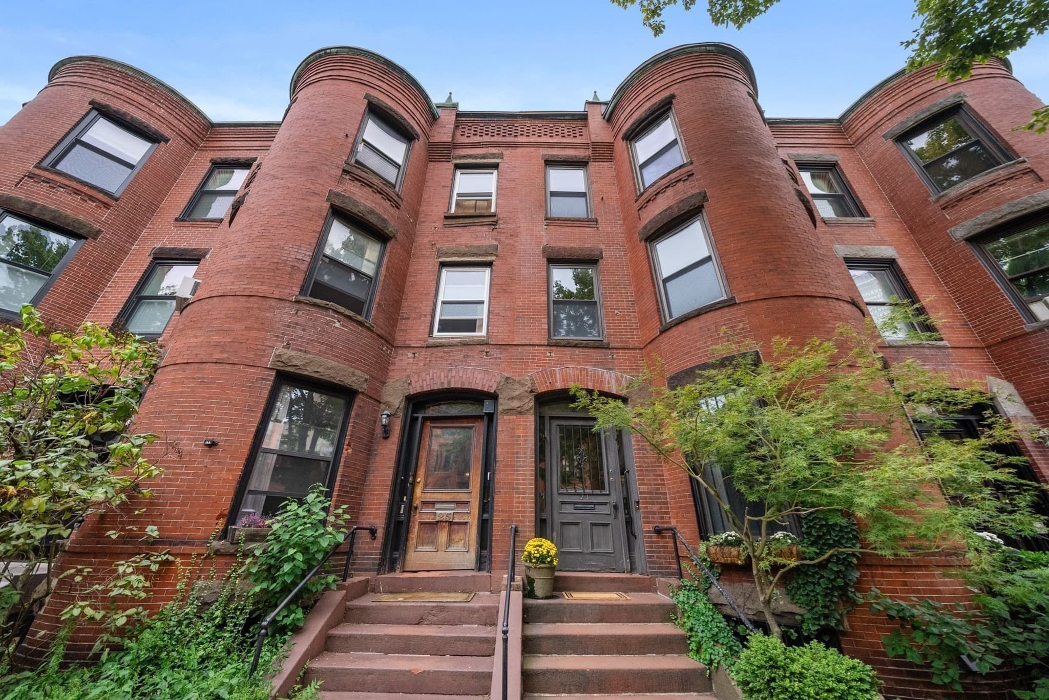 Single Family Residence at 23 Cumberland St, Boston MA 02115, photo 38 of 40
