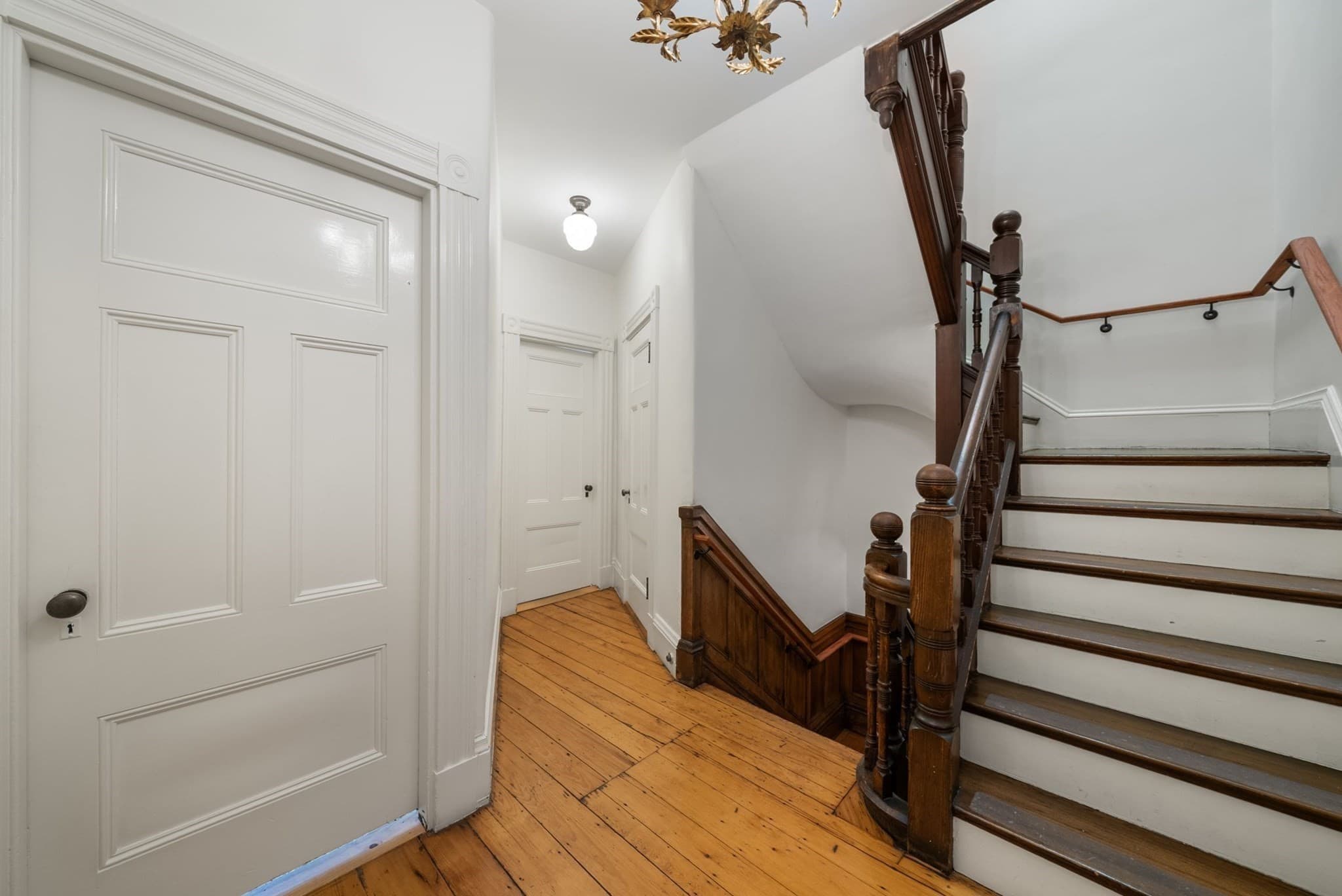 Single Family Residence at 23 Cumberland St, Boston MA 02115, photo 18 of 40