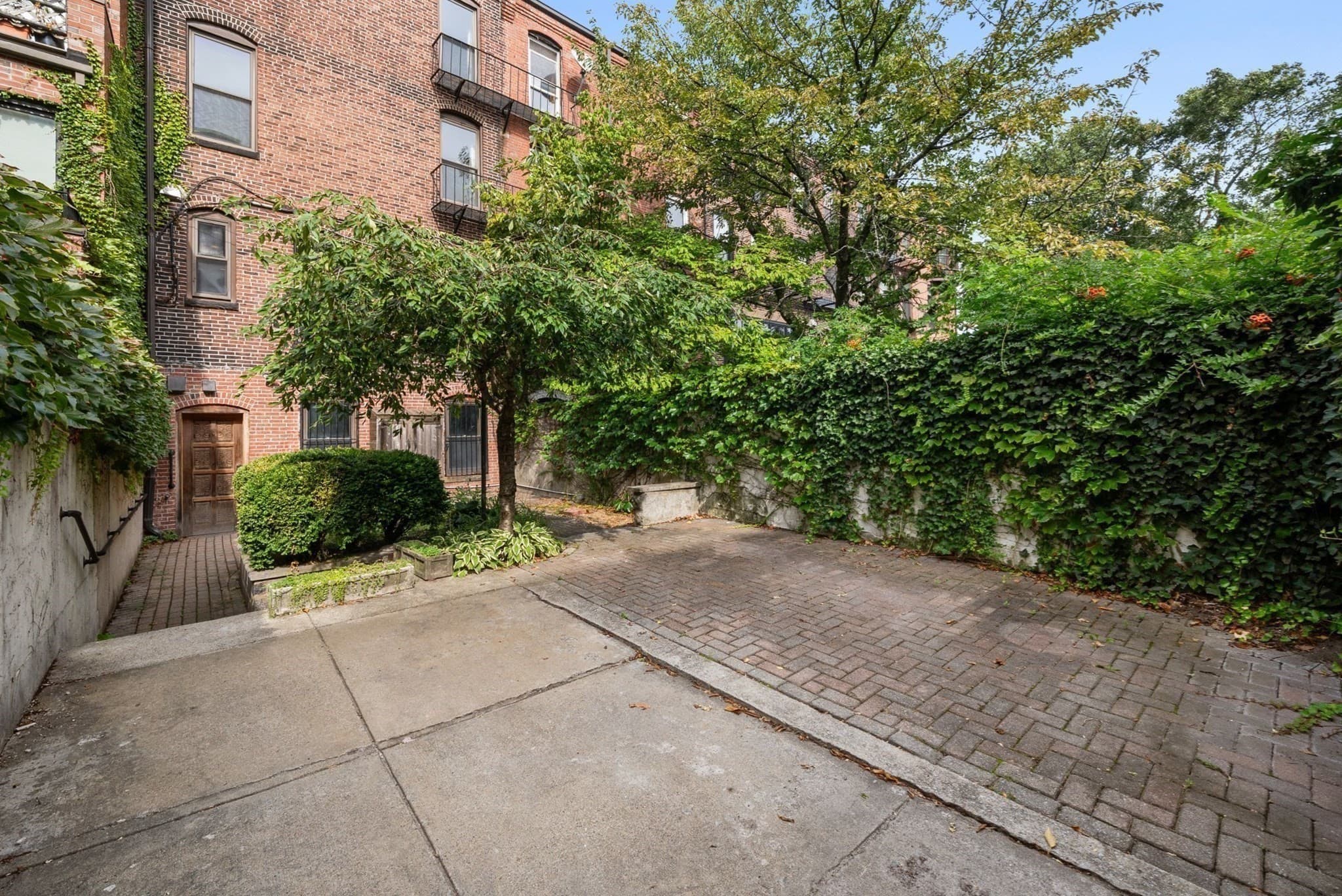 Single Family Residence at 23 Cumberland St, Boston MA 02115, photo 35 of 40