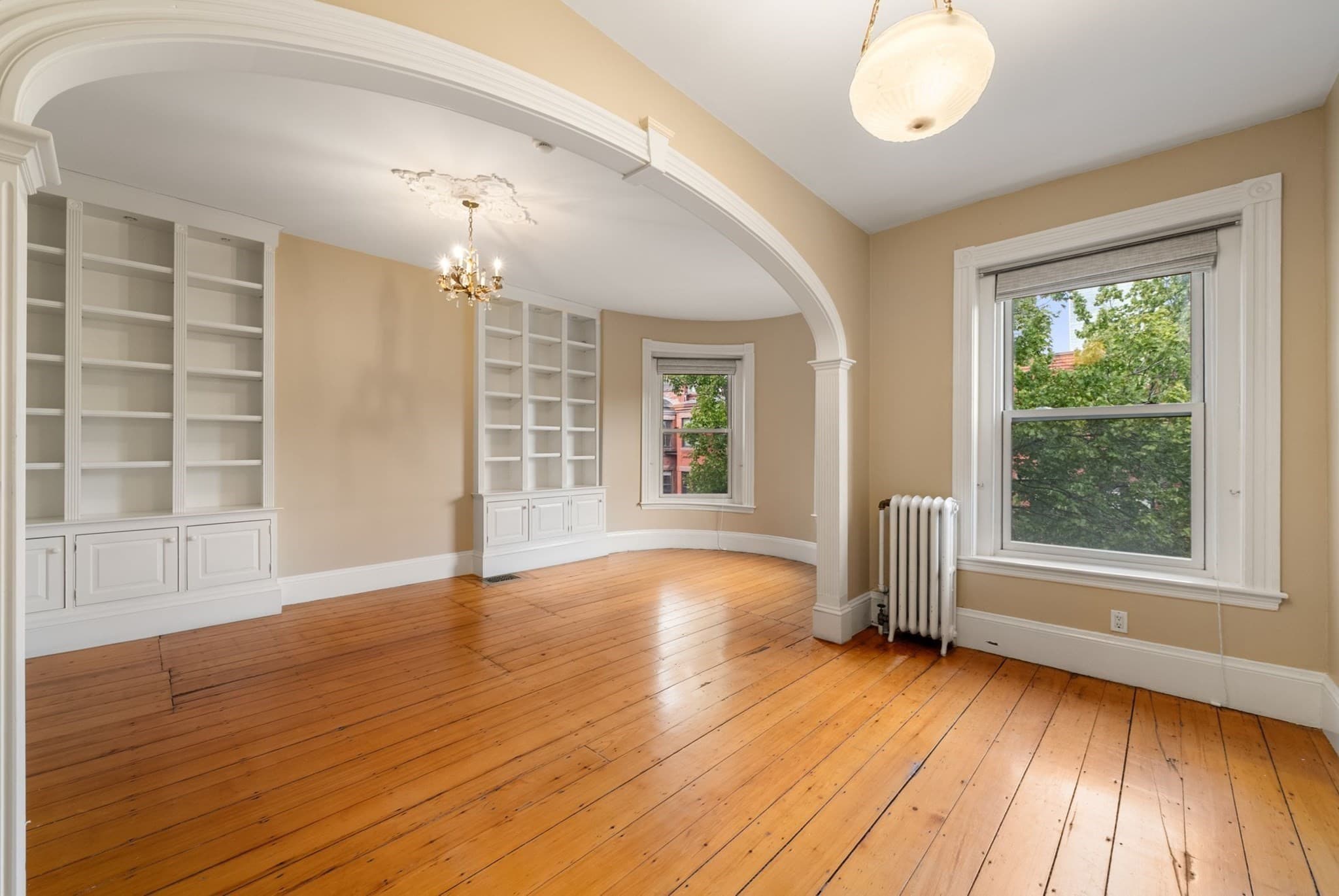 Single Family Residence at 23 Cumberland St, Boston MA 02115, photo 21 of 40