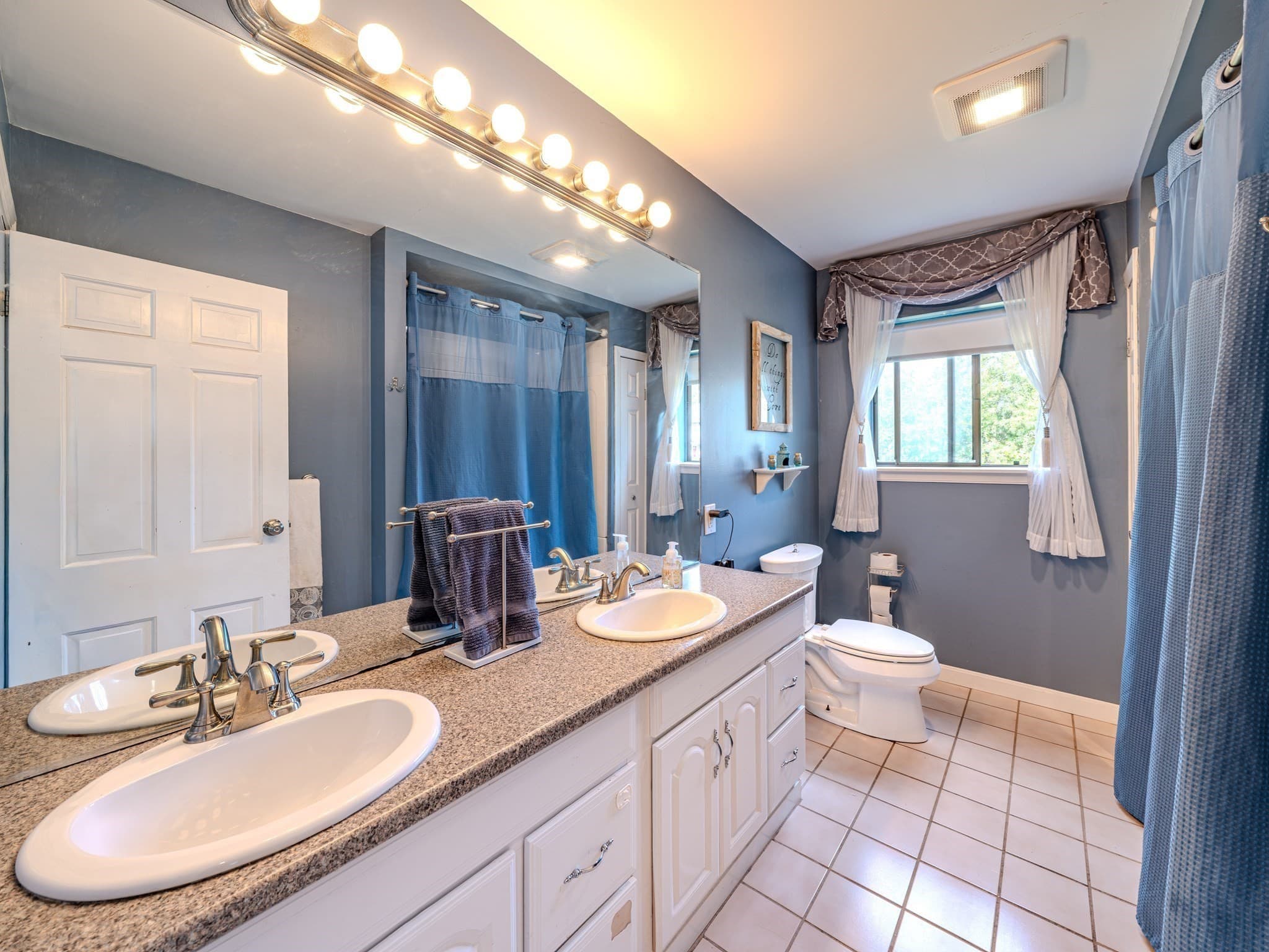 Single Family Residence at 23 Henry St, Saugus MA 01906, photo 13 of 41