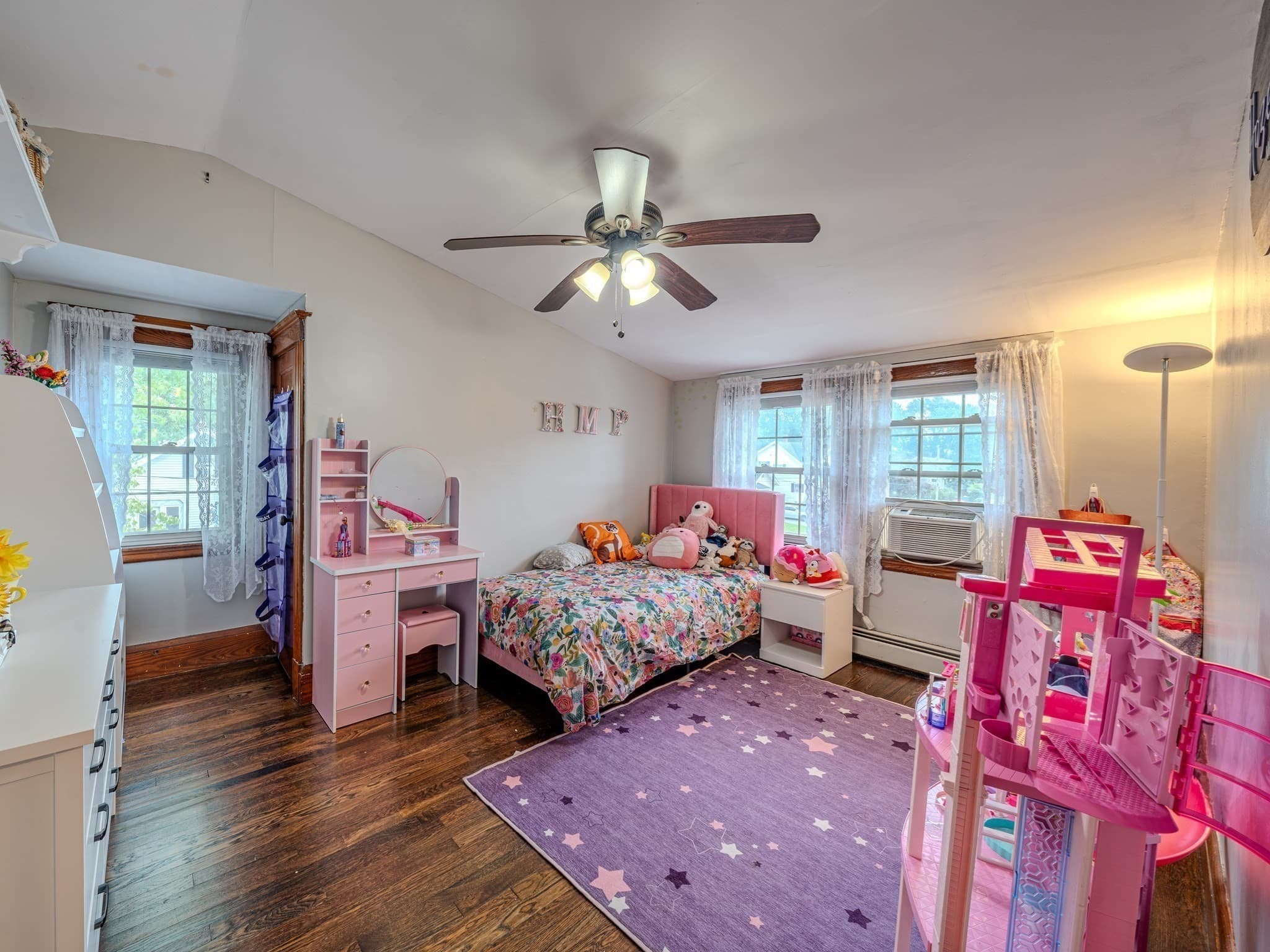 Single Family Residence at 23 Henry St, Saugus MA 01906, photo 18 of 41