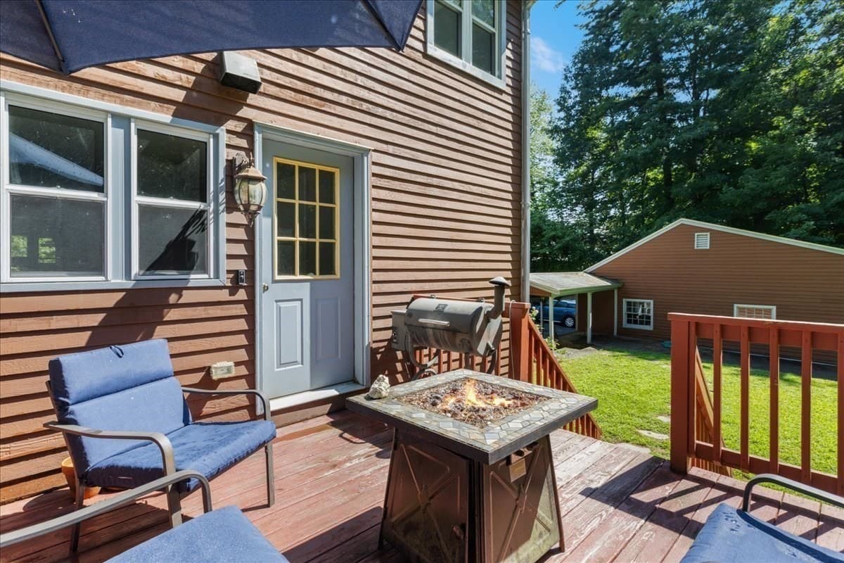Single Family Residence at 5 Line Brook Rd, Atkinson NH 03811, Atkinson, photo 29 of 42