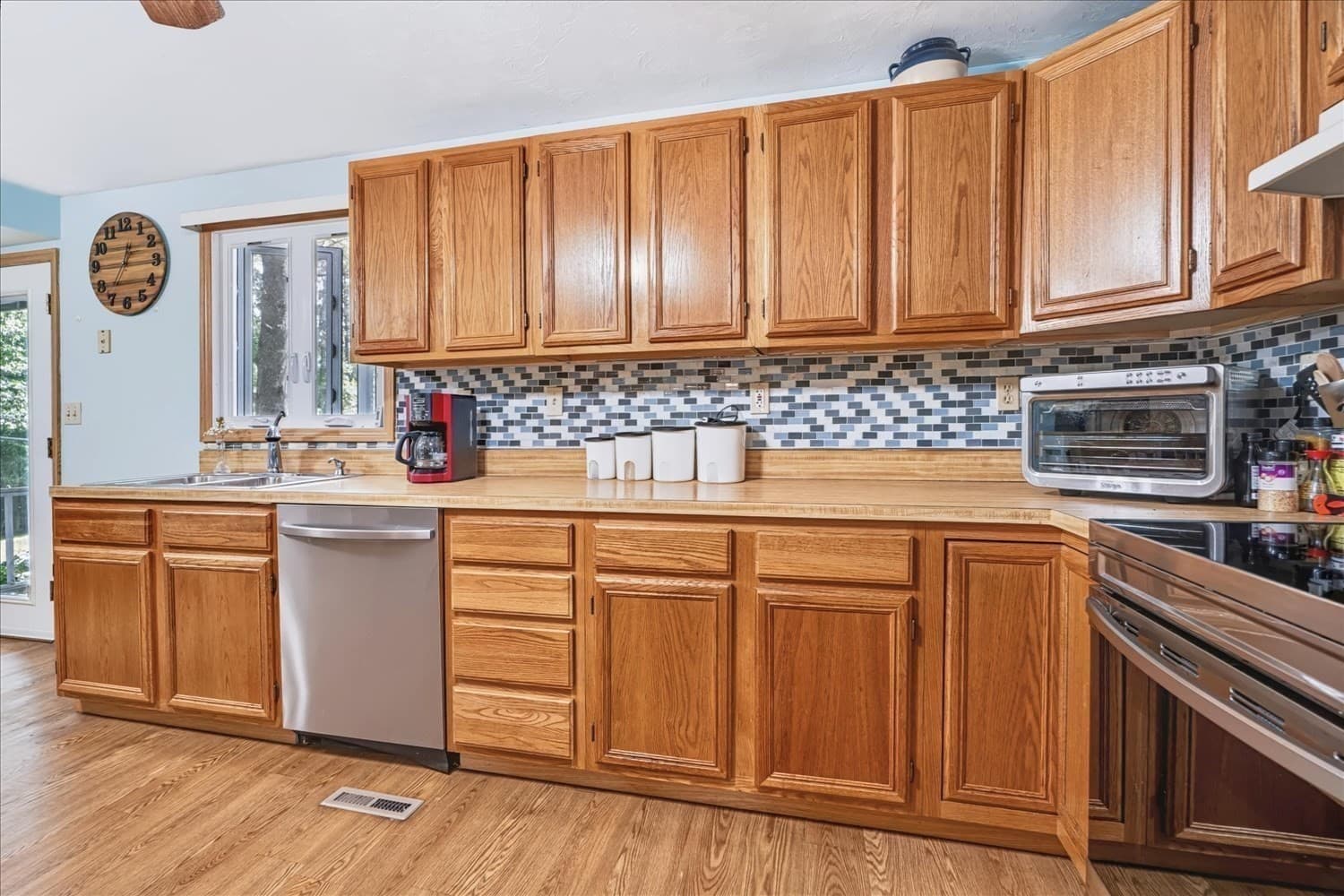 Single Family Residence at 65 Neponset Heights Ave, Foxboro MA 02035, Foxboro, photo 11 of 39