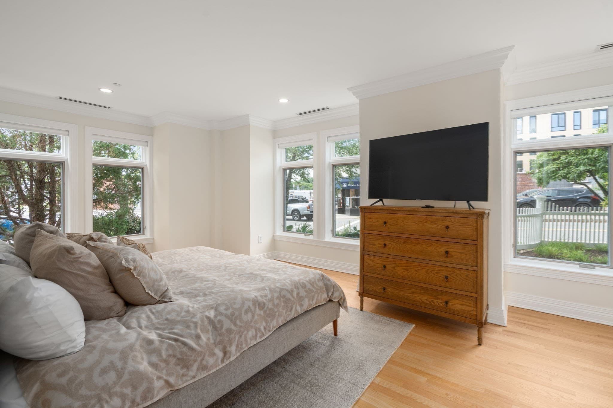 Condominium at 630 Hammond St # 104, Brookline MA 02467, Brookline, photo 13 of 18
