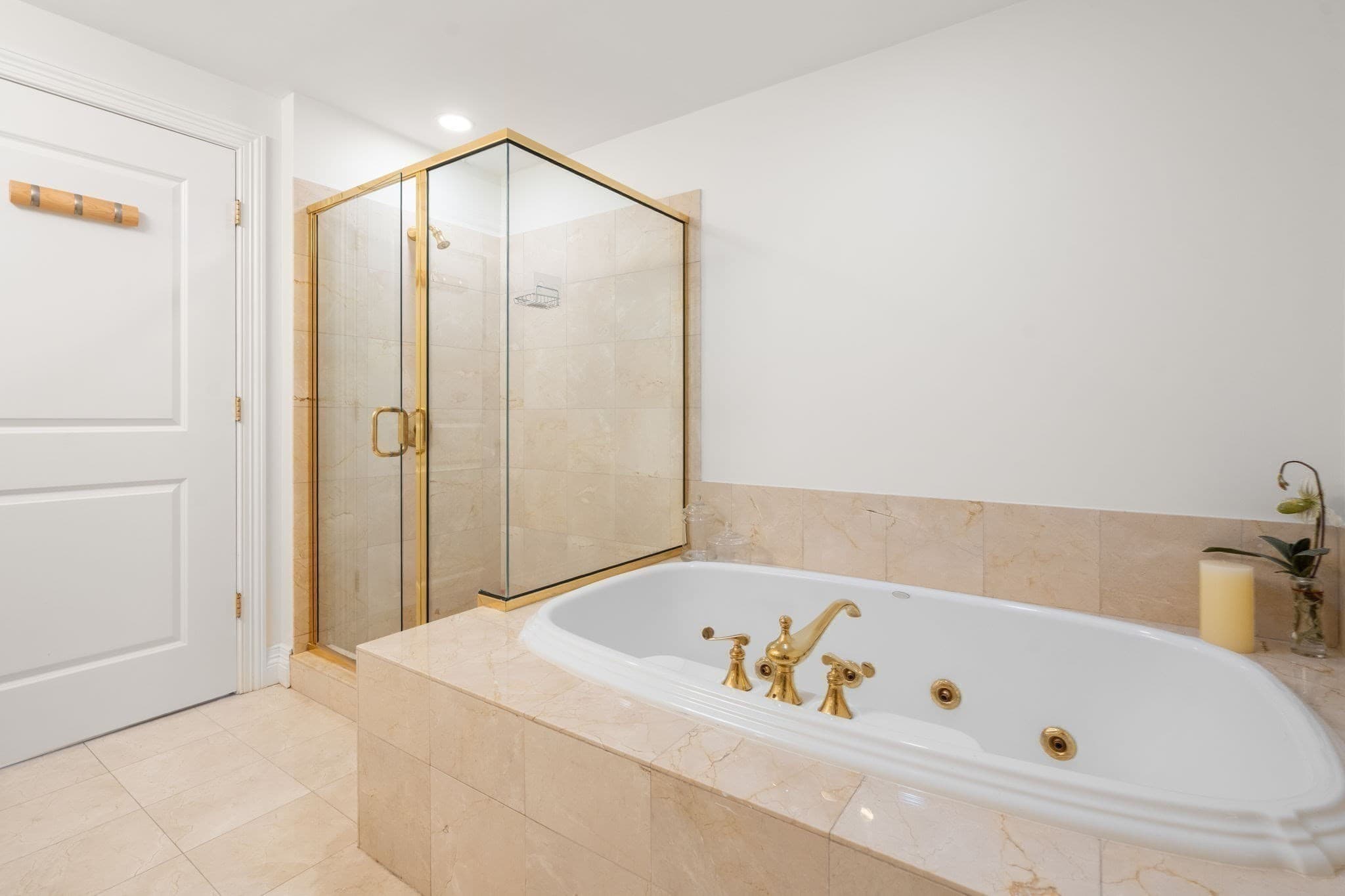 Condominium at 630 Hammond St # 104, Brookline MA 02467, Brookline, photo 15 of 18