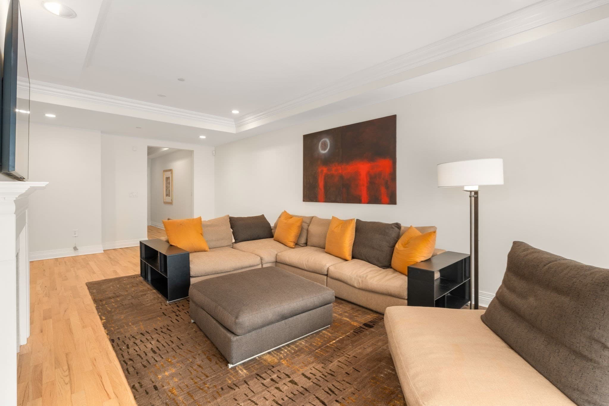 Condominium at 630 Hammond St # 104, Brookline MA 02467, Brookline, photo 4 of 18