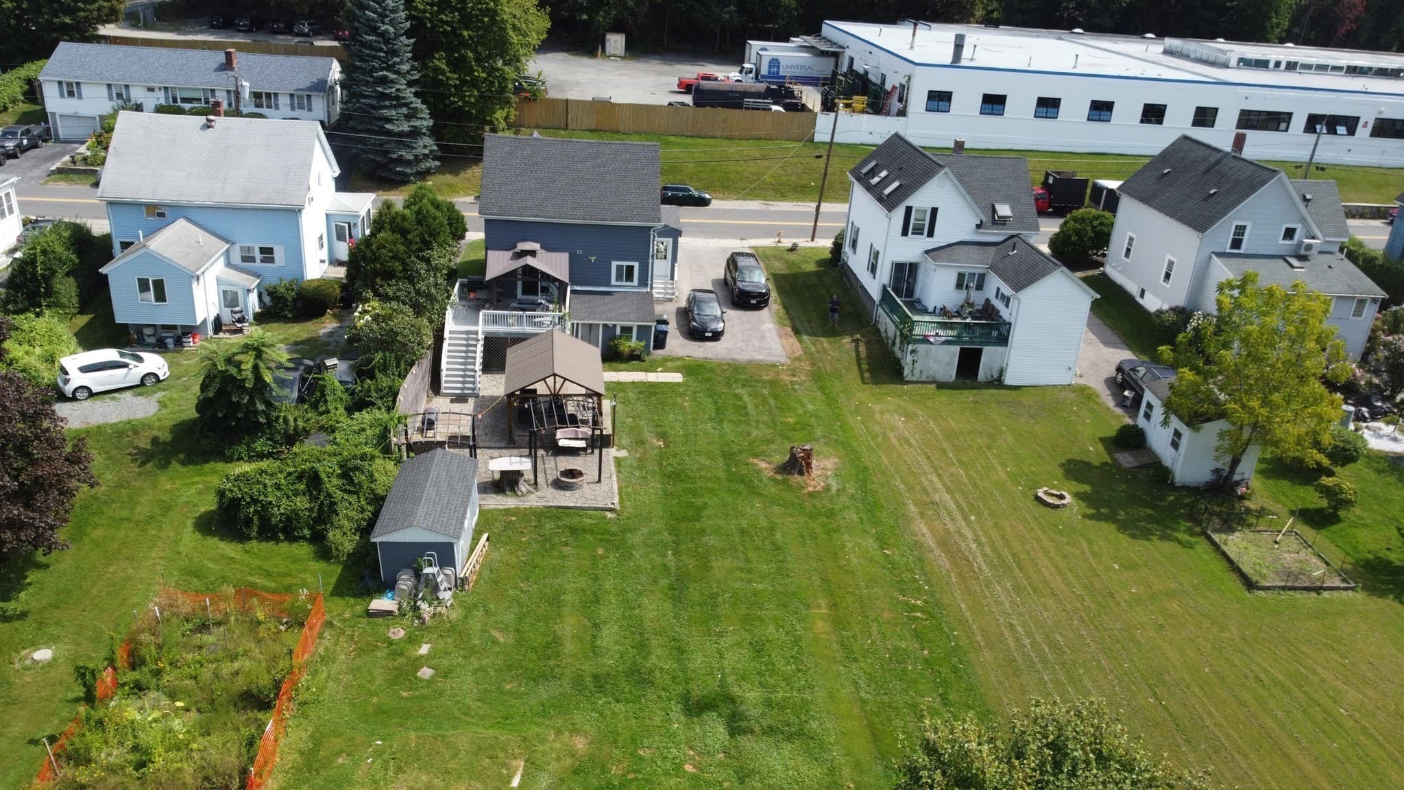 Single Family Residence at 328 Mechanic St, Marlborough MA 01752, Marlborough, photo 18 of 34