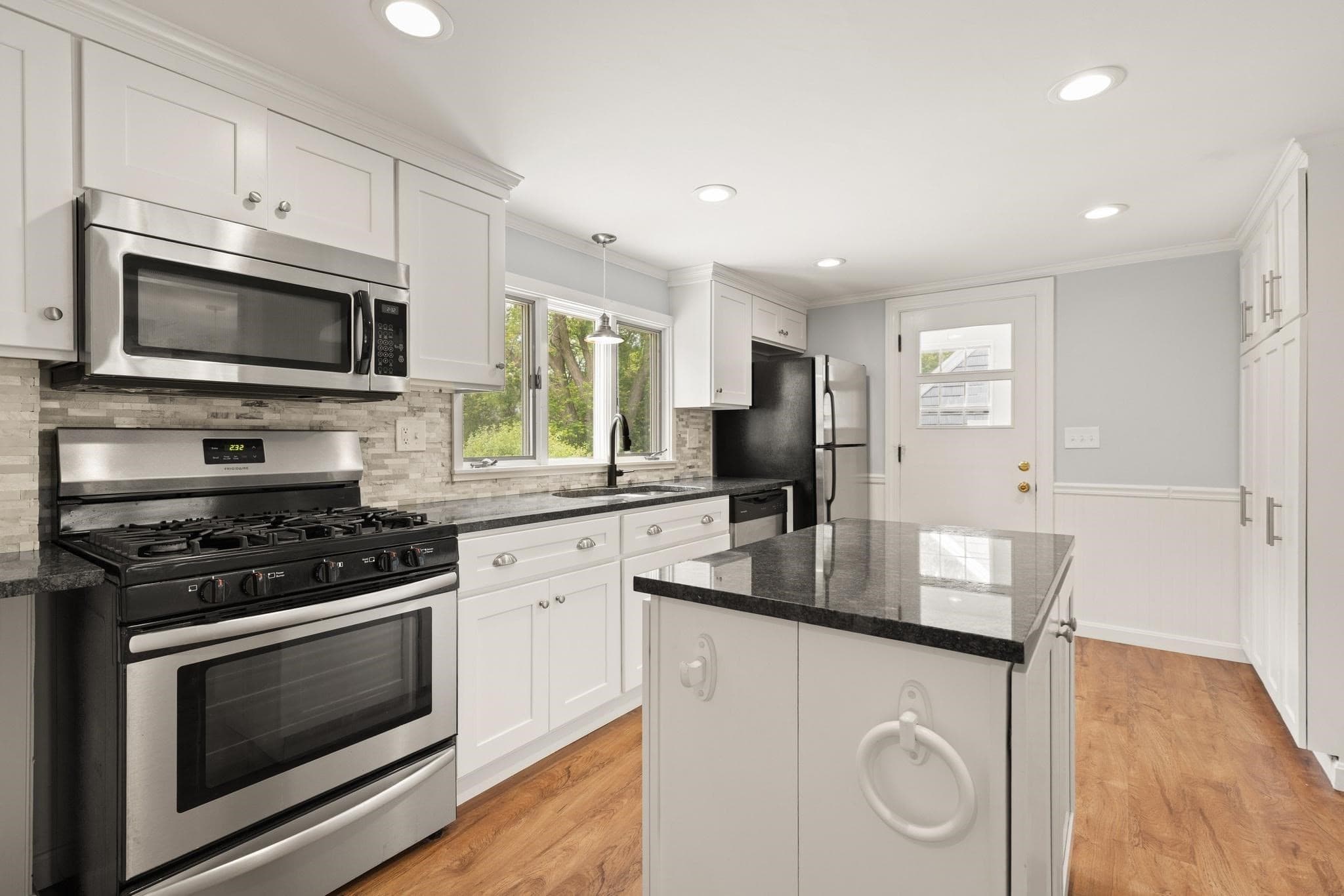 Single Family Residence at 128 Rock Street, Norwood MA 02062, Norwood, photo 4 of 27