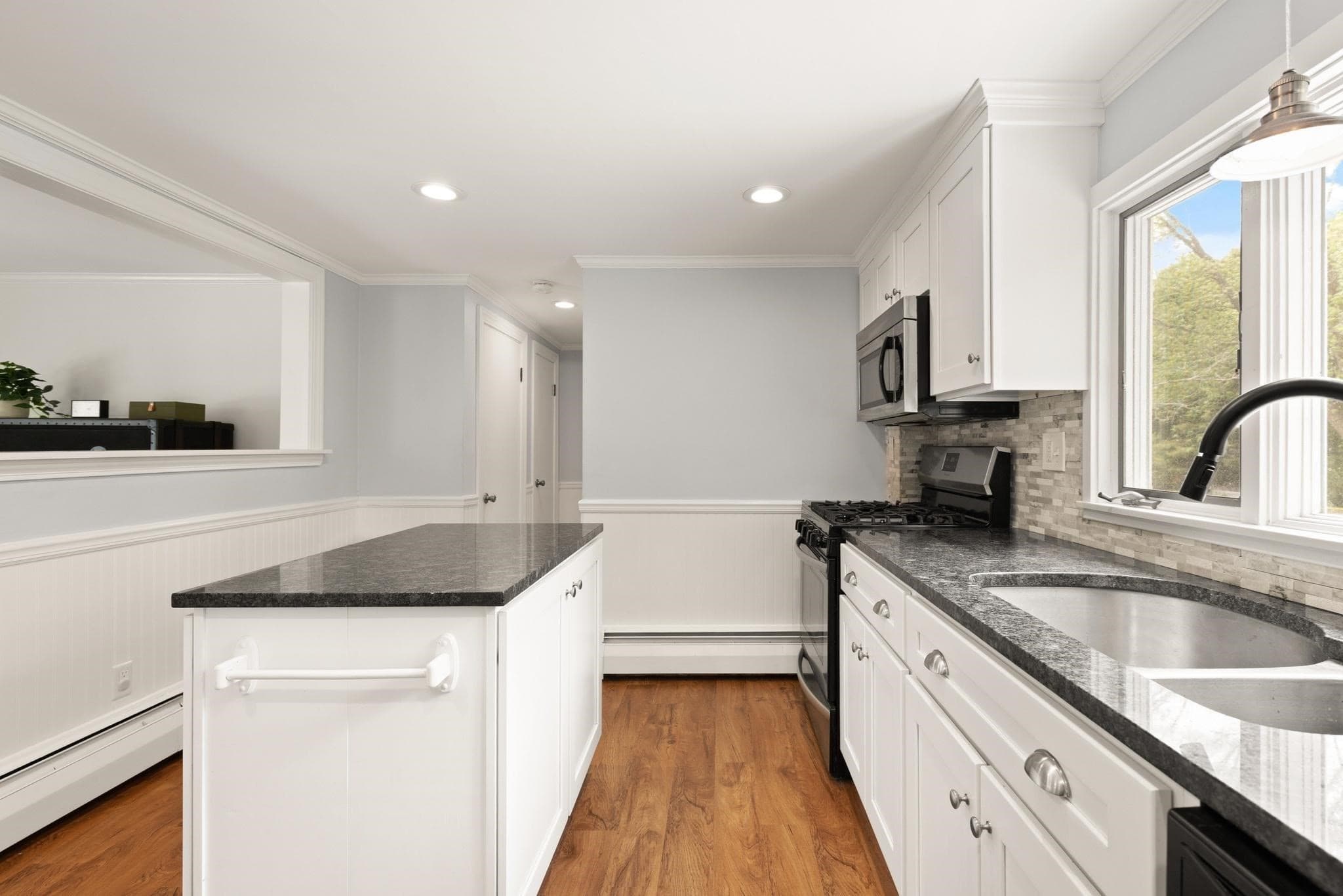 Condominium at 128 Rock Street # 128, Norwood MA 02062, Norwood, photo 6 of 27