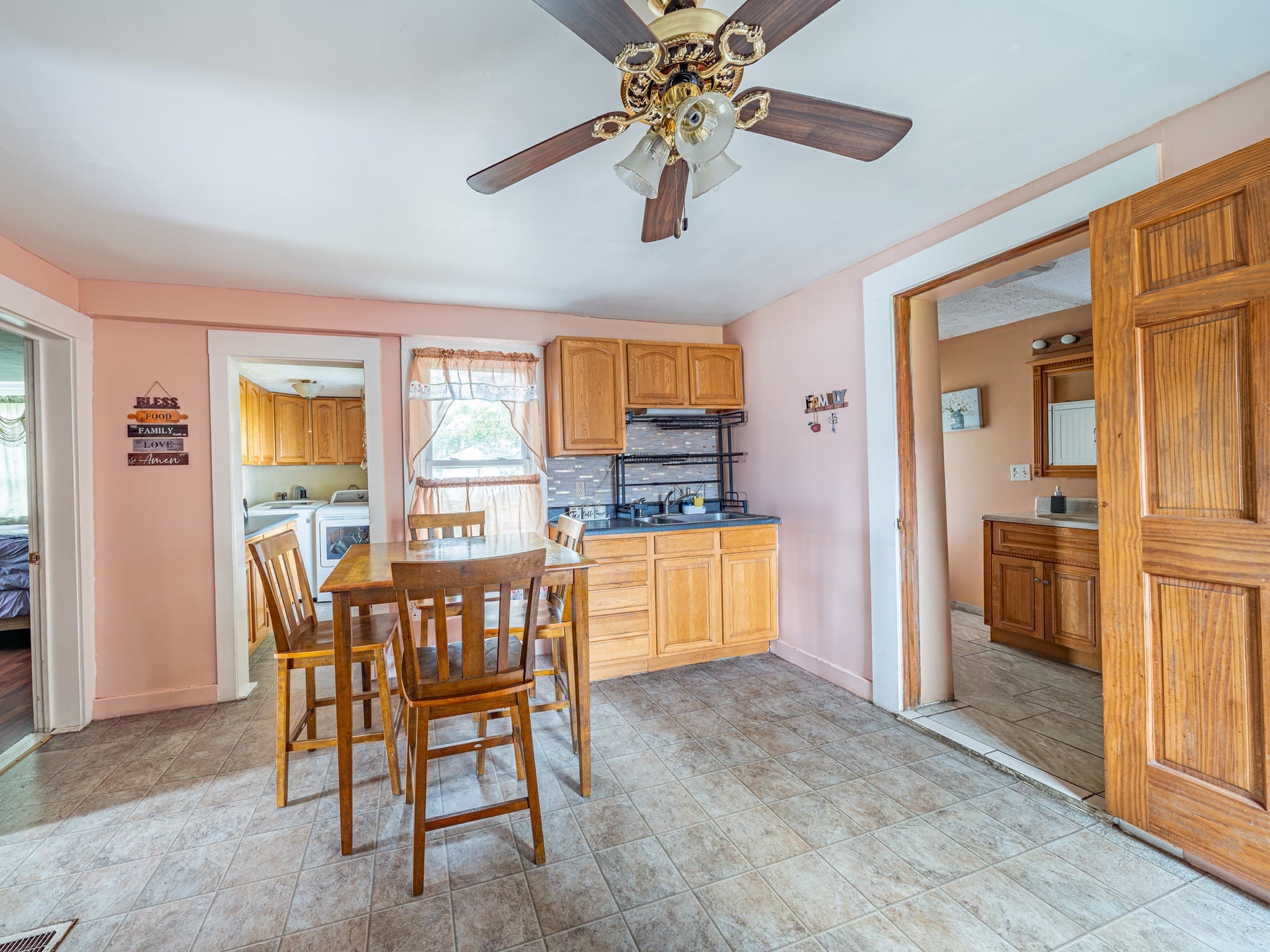 Single Family Residence at 20 Boutelle St, Fitchburg MA 01420, Fitchburg, photo 13 of 39