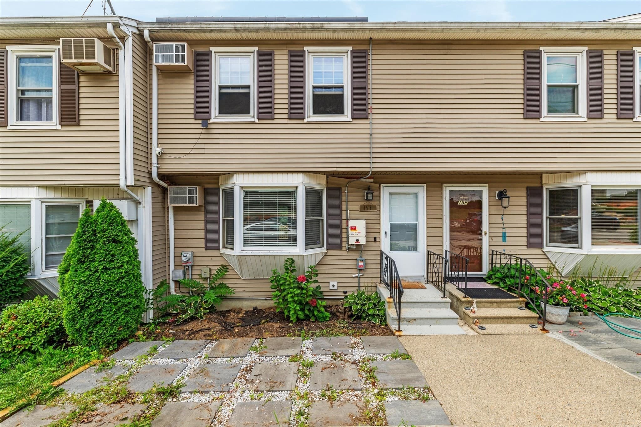 15 Gibbs  St # G, Worcester MA 01607