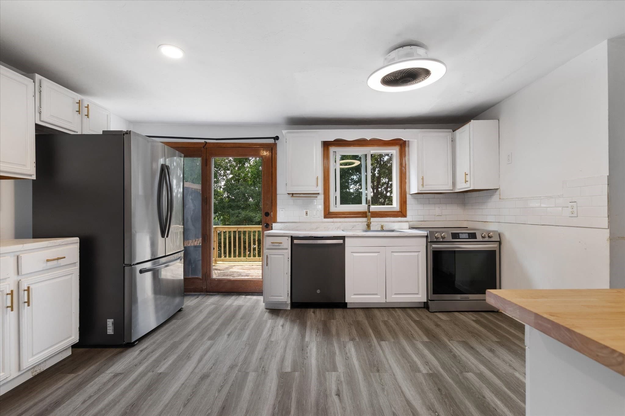 Single Family Residence at 15 Gibbs  St # G, Worcester MA 01607, Worcester, photo 4 of 22