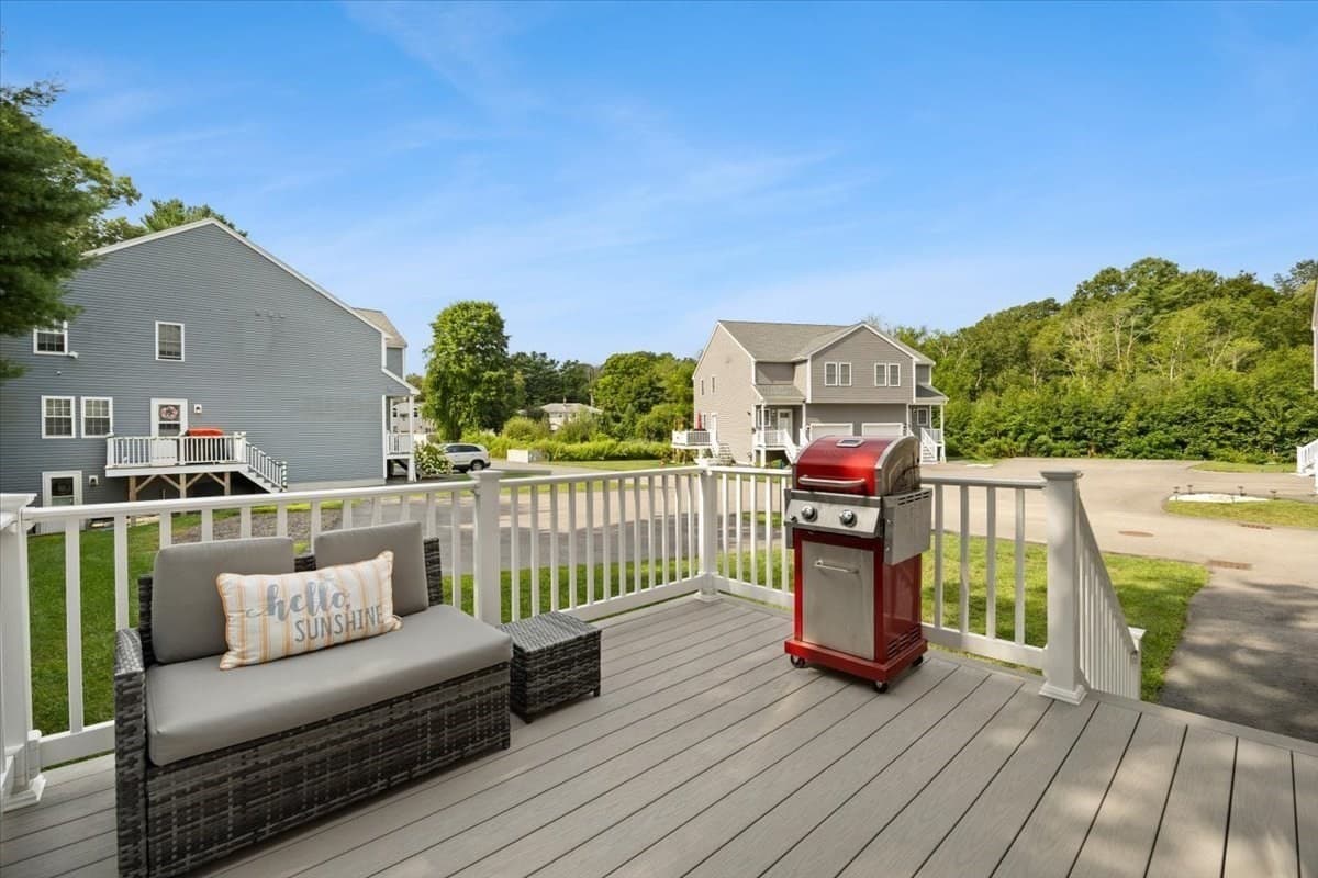 Condominium at 55 Hamlen Street # 5A, Taunton MA 02780, photo 3 of 33