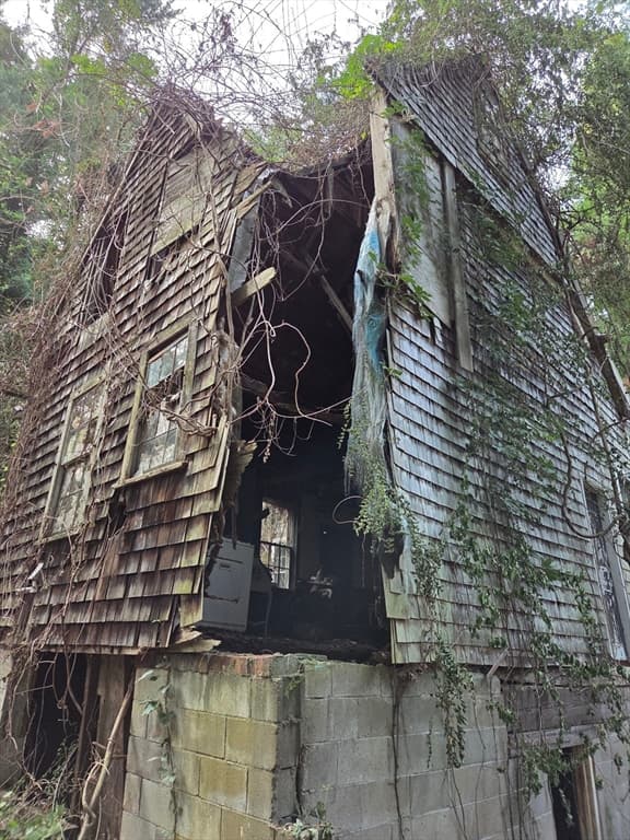Single Family Residence at 425 Main St, Marshfield MA 02050, Marshfield, photo 16 of 25