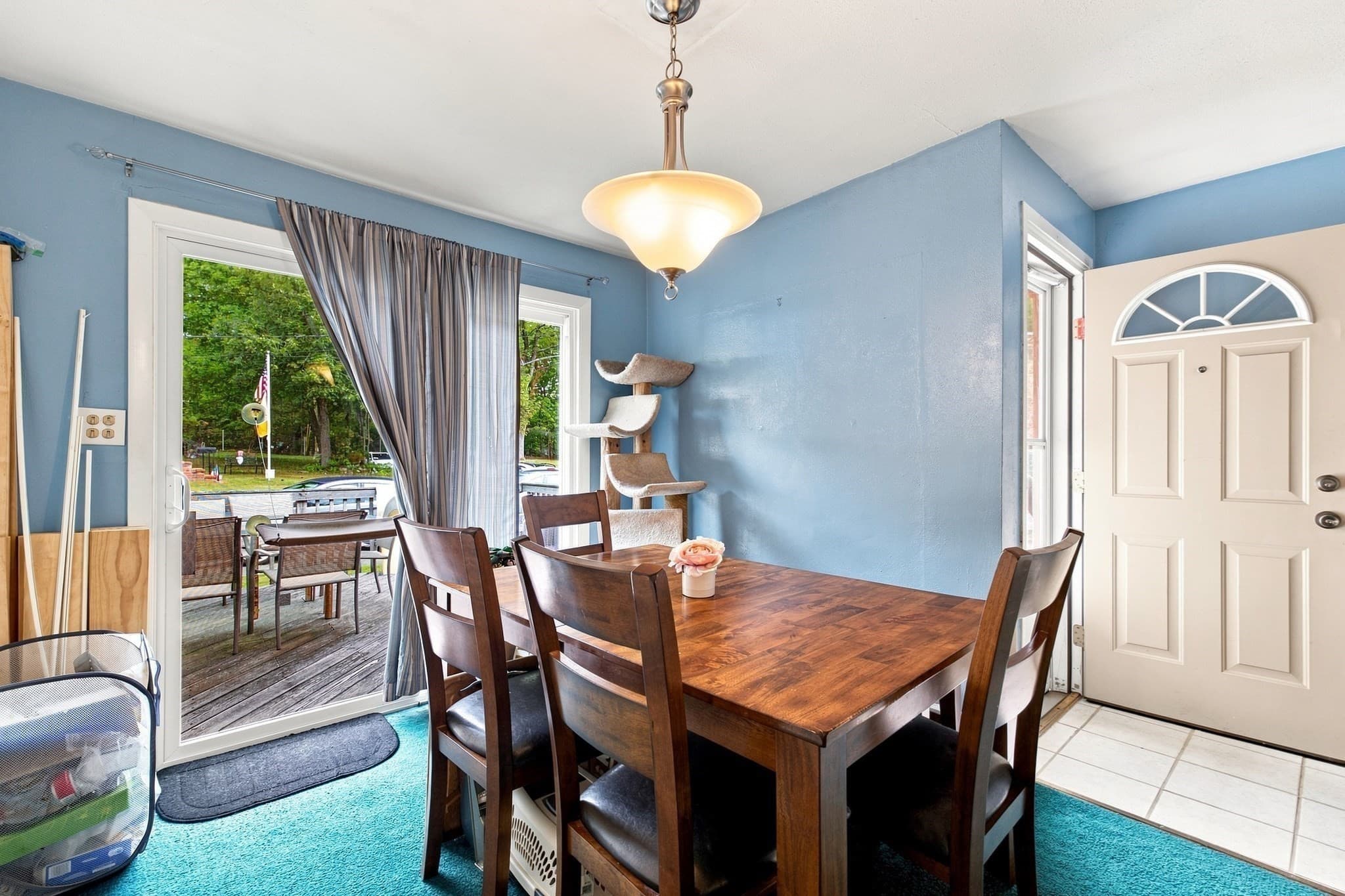Single Family Residence at 1075 W Elm St Extension, Brockton MA 02301, Brockton, photo 5 of 41