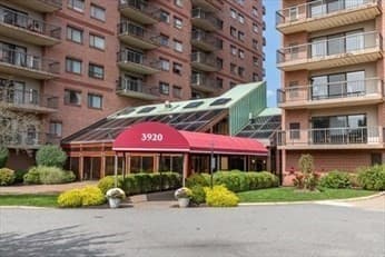 3920 Mystic Valley Pkwy # 410, Medford MA 02155