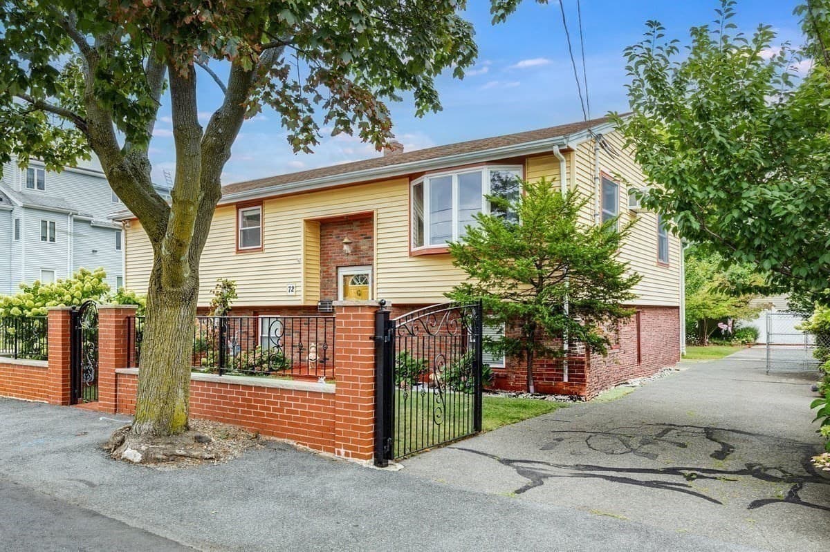 Single Family Residence at 72 True St, Revere MA 02151, Revere, photo 3 of 42