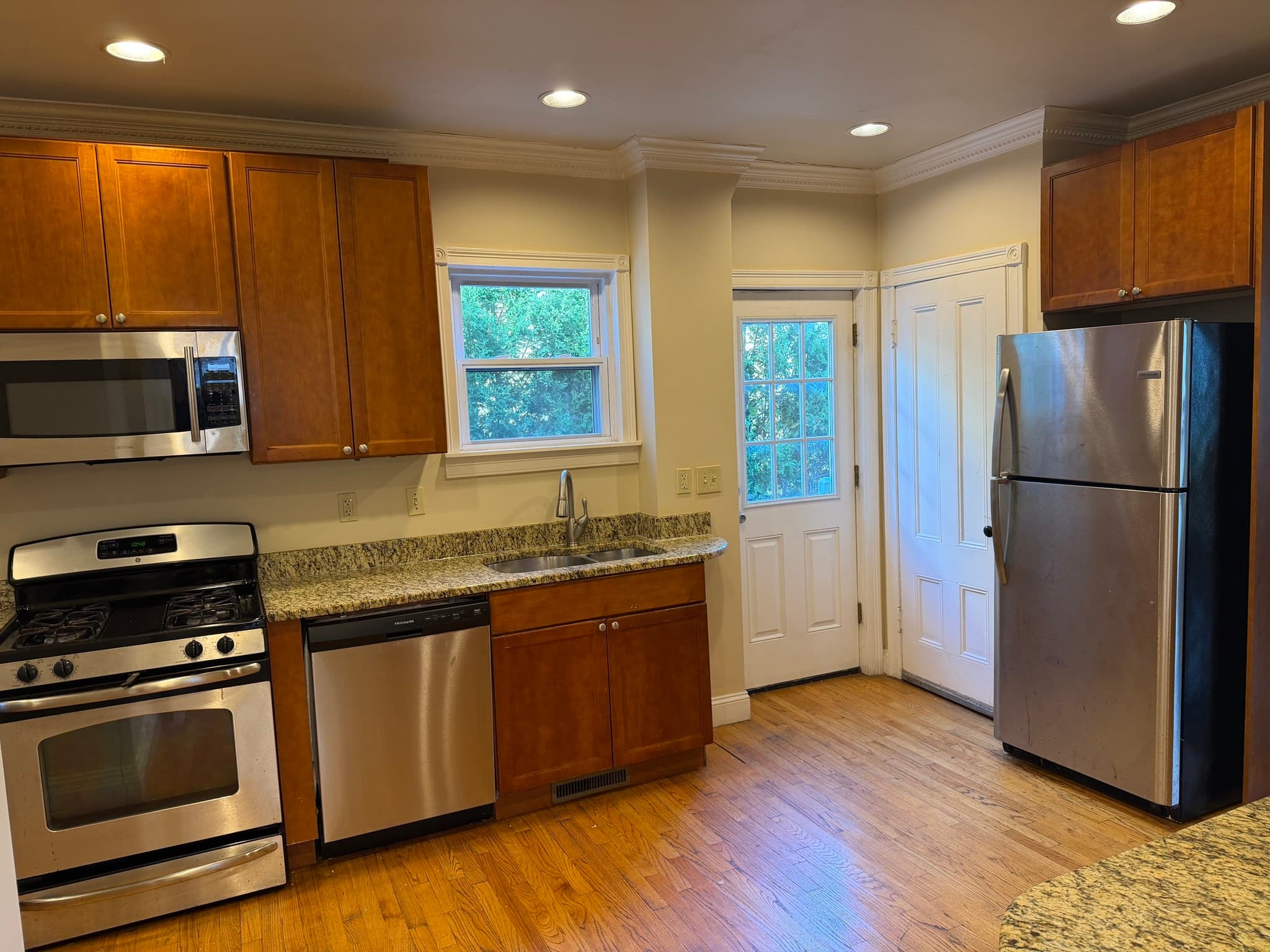 Single Family Residence at 4 Barstow St., Boston MA 02134, photo 9 of 29