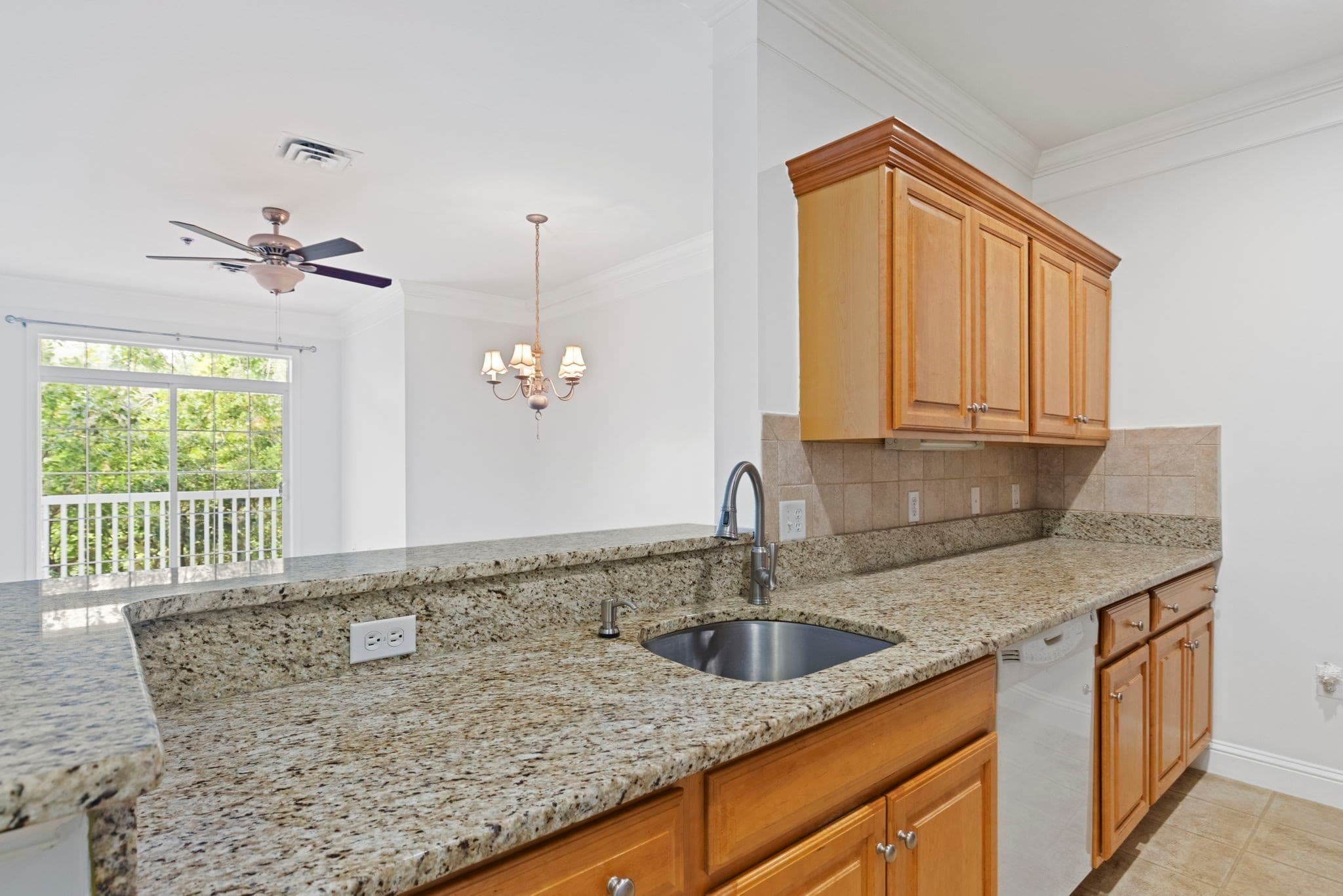 Condominium at 1481 Phillips Rd # 1103, New Bedford MA 02745, New Bedford, photo 10 of 42