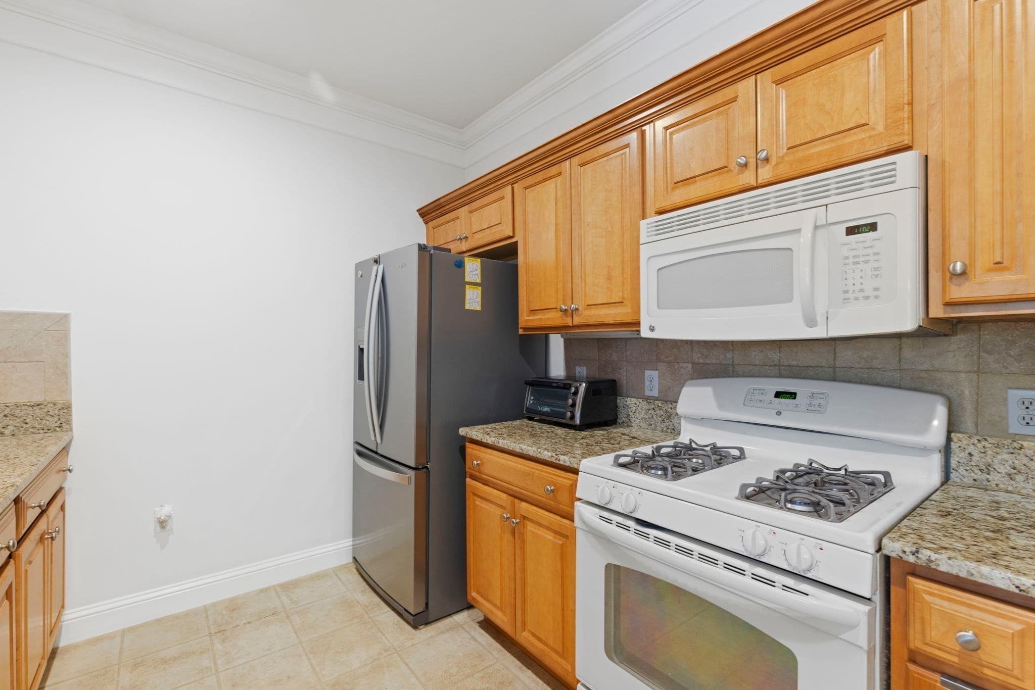 Condominium at 1481 Phillips Rd # 1103, New Bedford MA 02745, New Bedford, photo 11 of 42