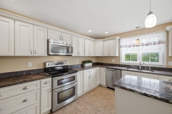Single Family Residence at 273 Maple Ave, Rutland MA 01543, Rutland, photo 12 of 42