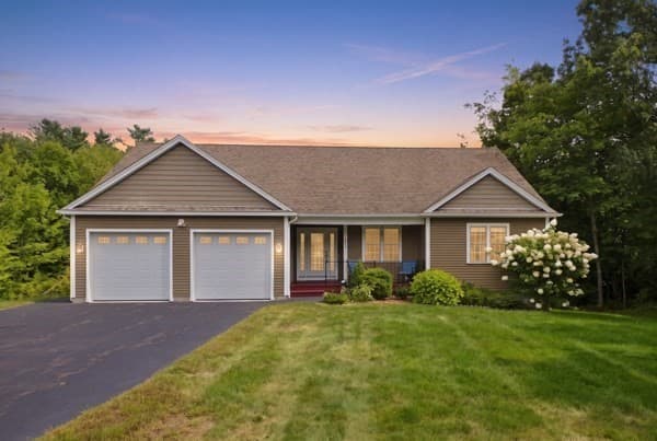 Single Family Residence at 273 Maple Ave, Rutland MA 01543, Rutland, photo 3 of 42