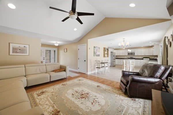 Single Family Residence at 273 Maple Ave, Rutland MA 01543, Rutland, photo 10 of 42