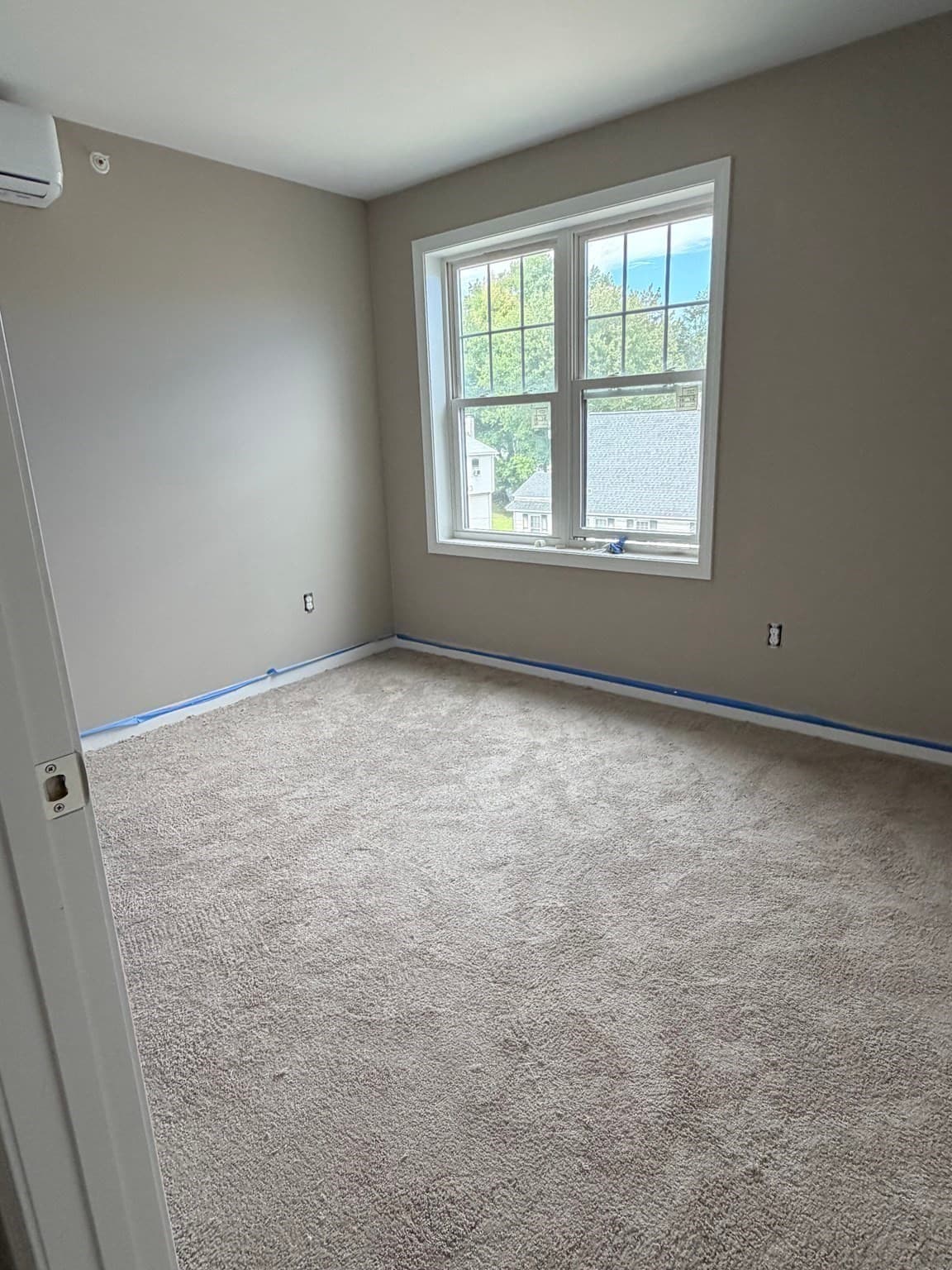 Single Family Residence at 630 Grafton St, Worcester MA 01604, Worcester, photo 8 of 13