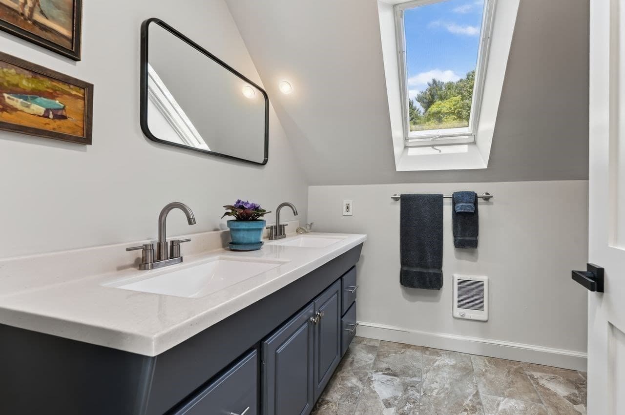 Single Family Residence at 51 Tiffany Road, Norwell MA 02061, Norwell, photo 17 of 41