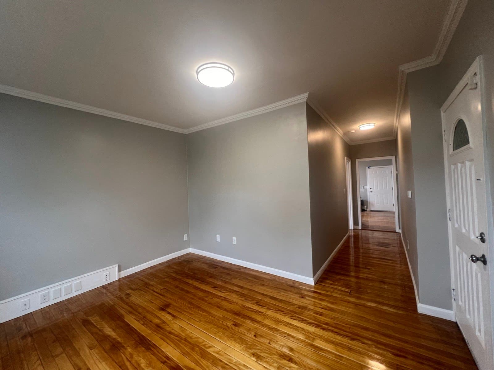 3 Family at 9-1/2 Bourne St, Worcester MA 01606, Worcester, photo 3 of 42