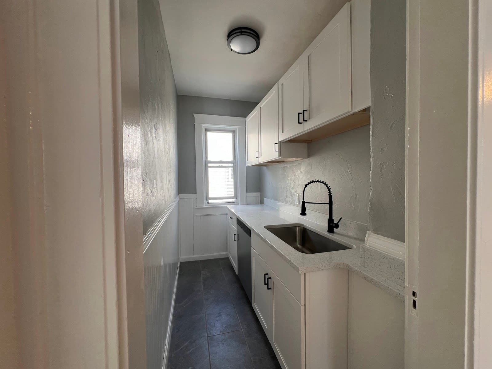 3 Family at 9-1/2 Bourne St, Worcester MA 01606, Worcester, photo 20 of 42