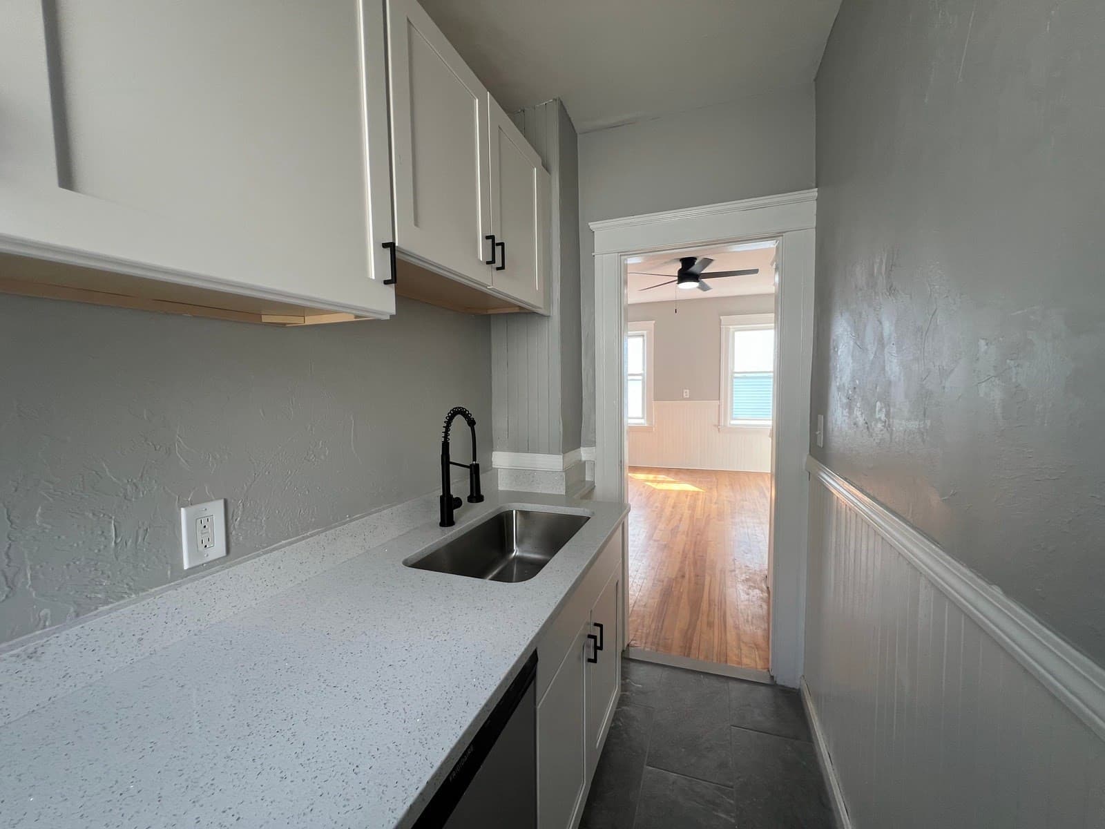 3 Family at 9-1/2 Bourne St, Worcester MA 01606, Worcester, photo 19 of 42