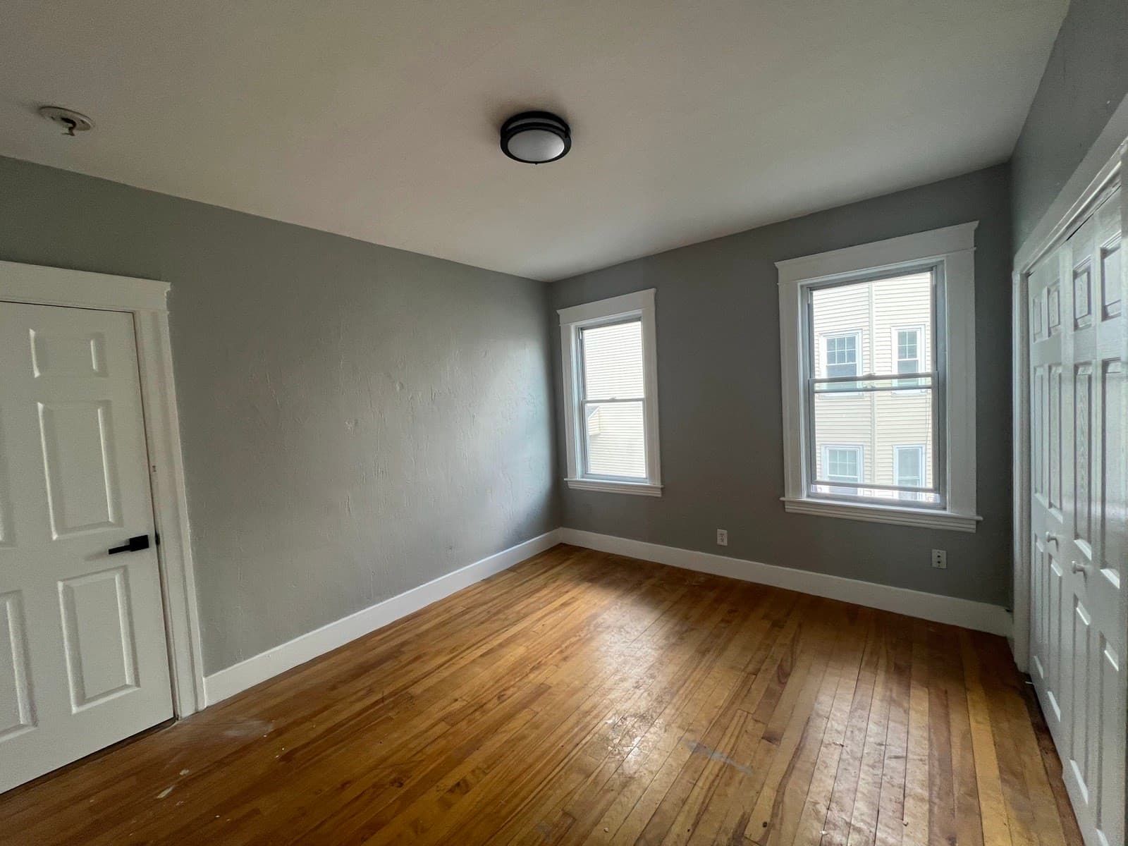 3 Family at 9-1/2 Bourne St, Worcester MA 01606, Worcester, photo 25 of 42