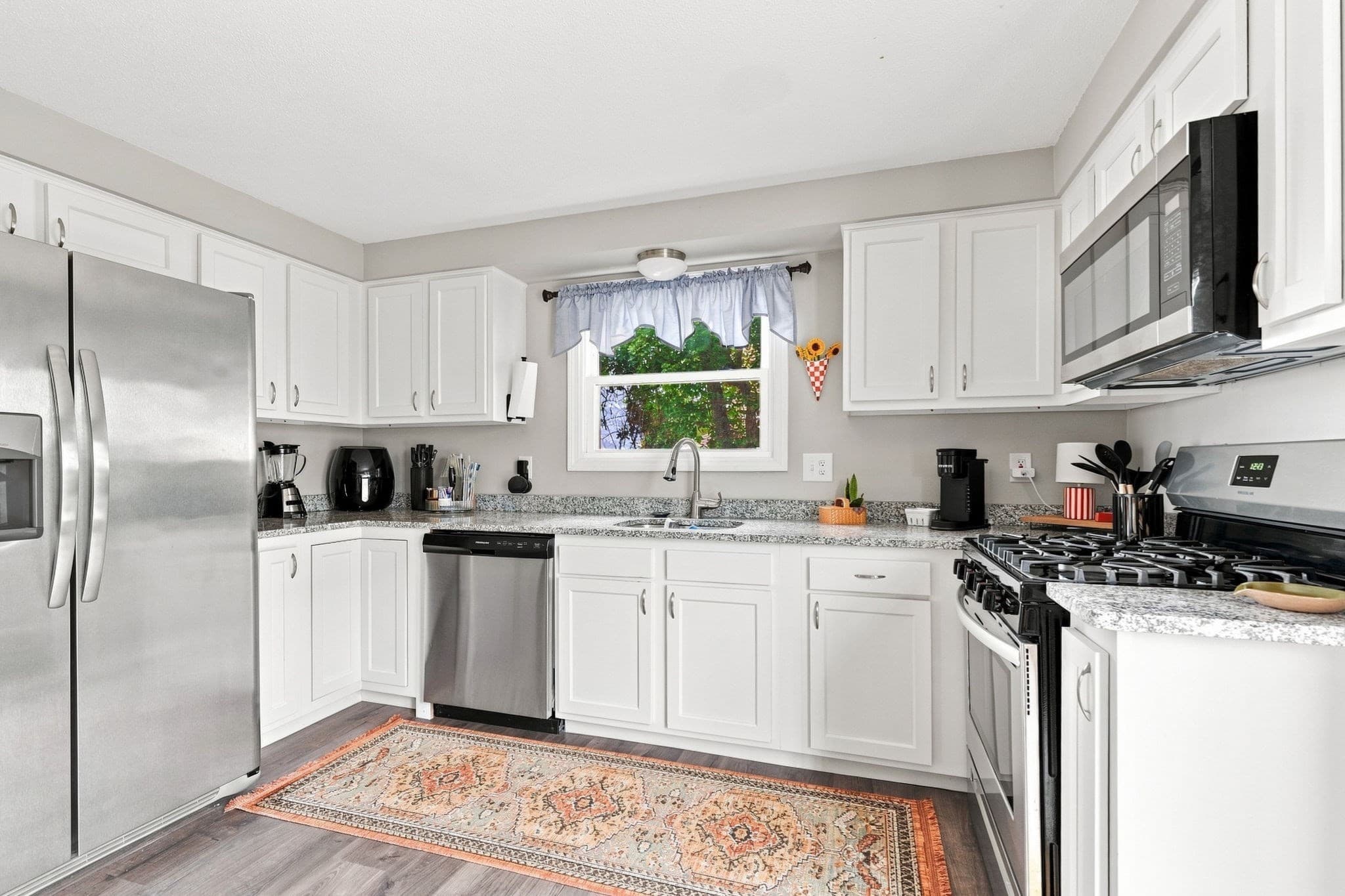 Condominium at 44 Danis St # C, Fall River MA 02720, Fall River, photo 7 of 30